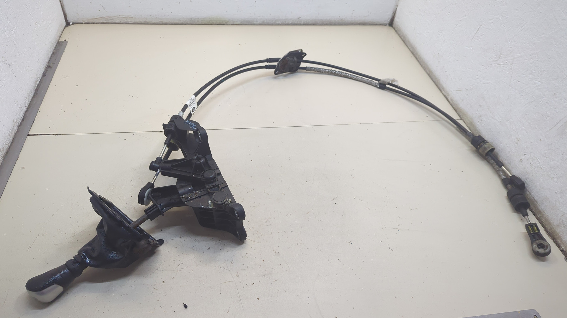 Кулиса МКПП / АКПП