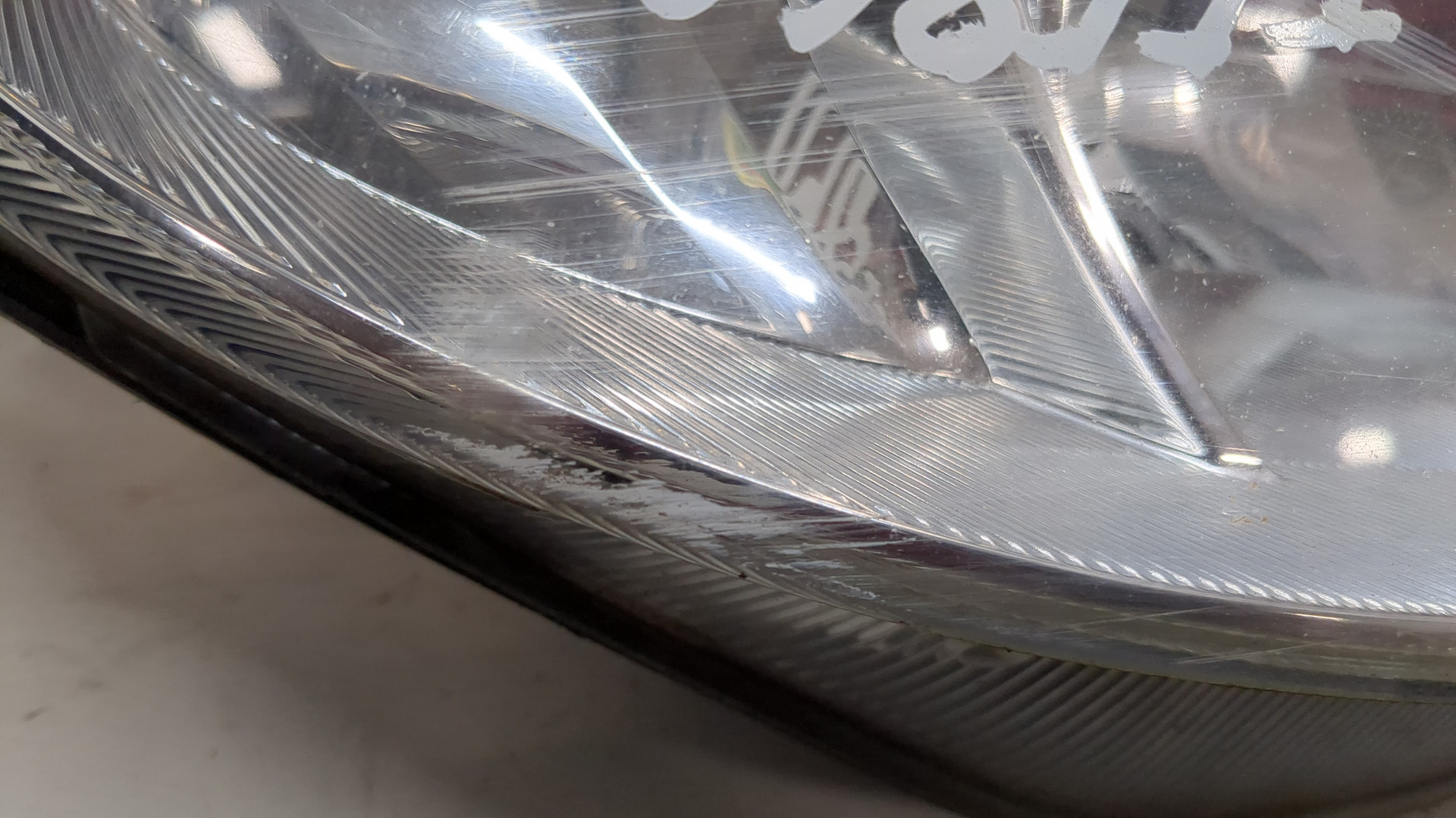 Фара правая