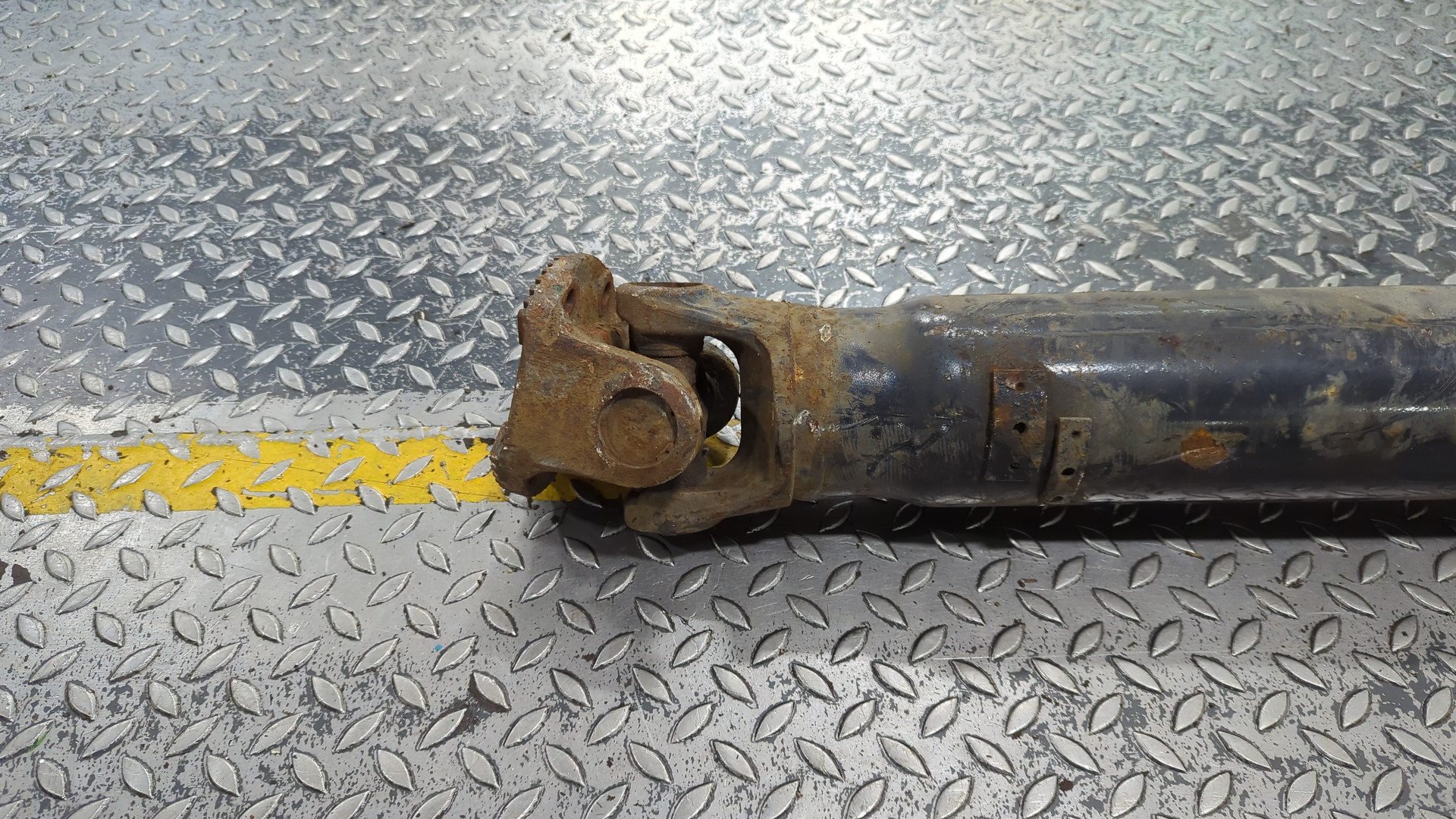 Вал карданный задний