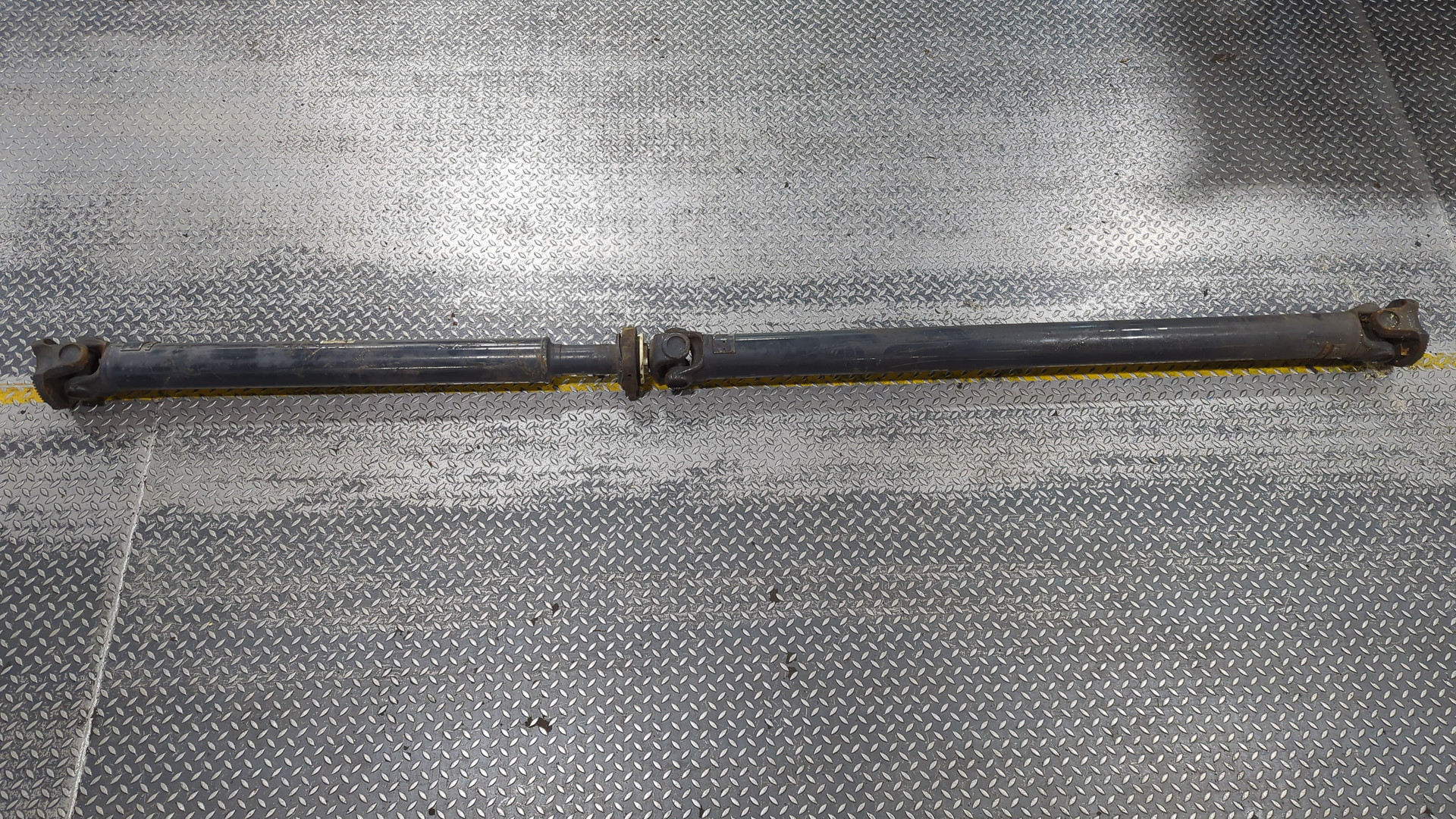 Вал карданный задний