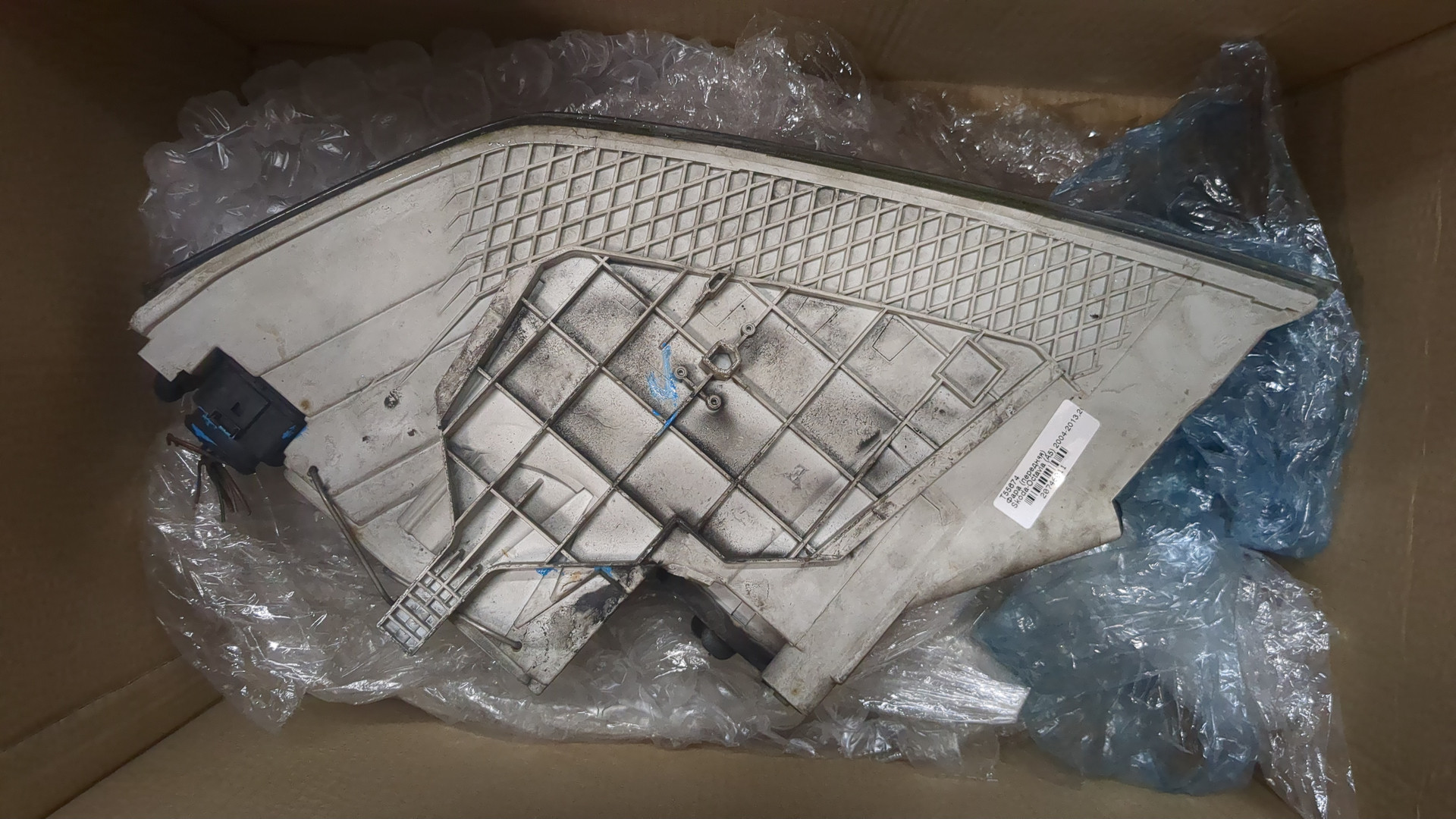 Фара правая