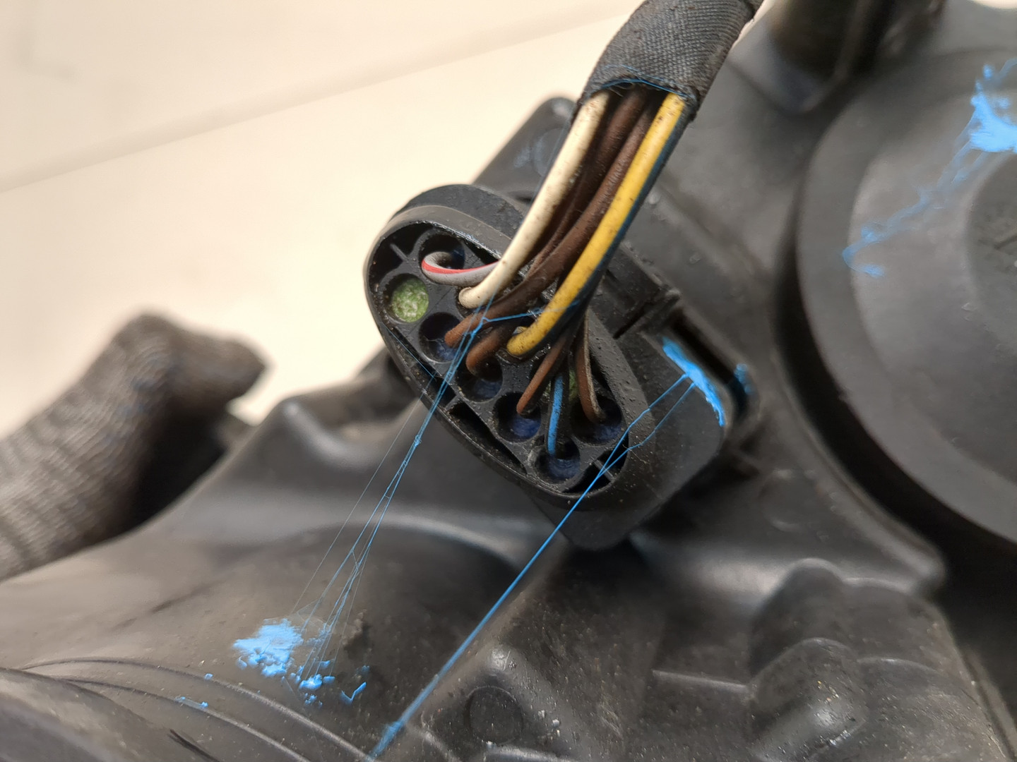 Фара правая