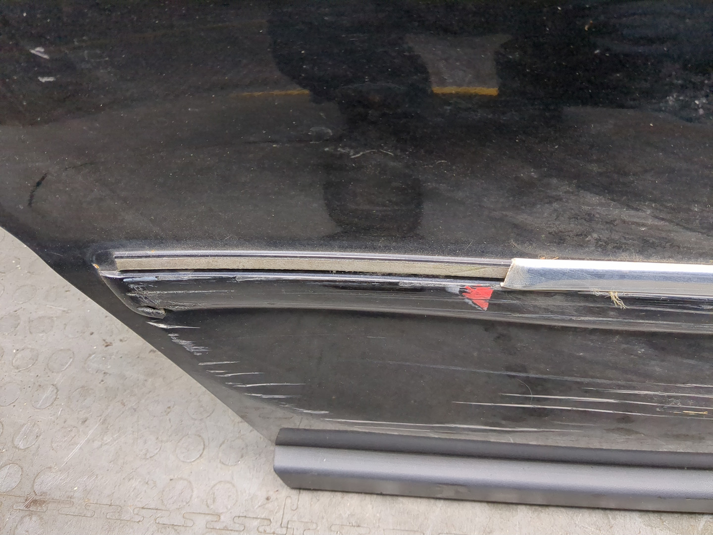 Дверь задняя правая