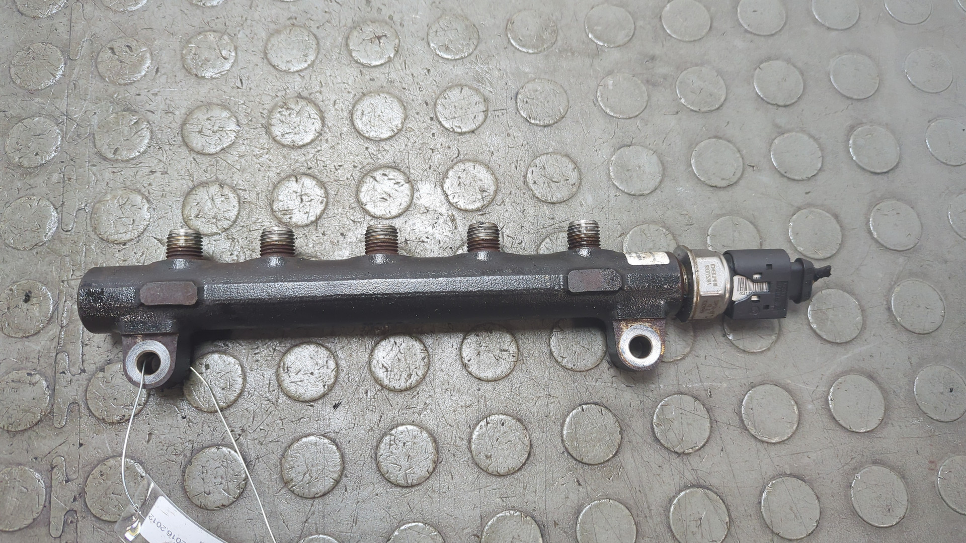 Рейка топливная (рампа)