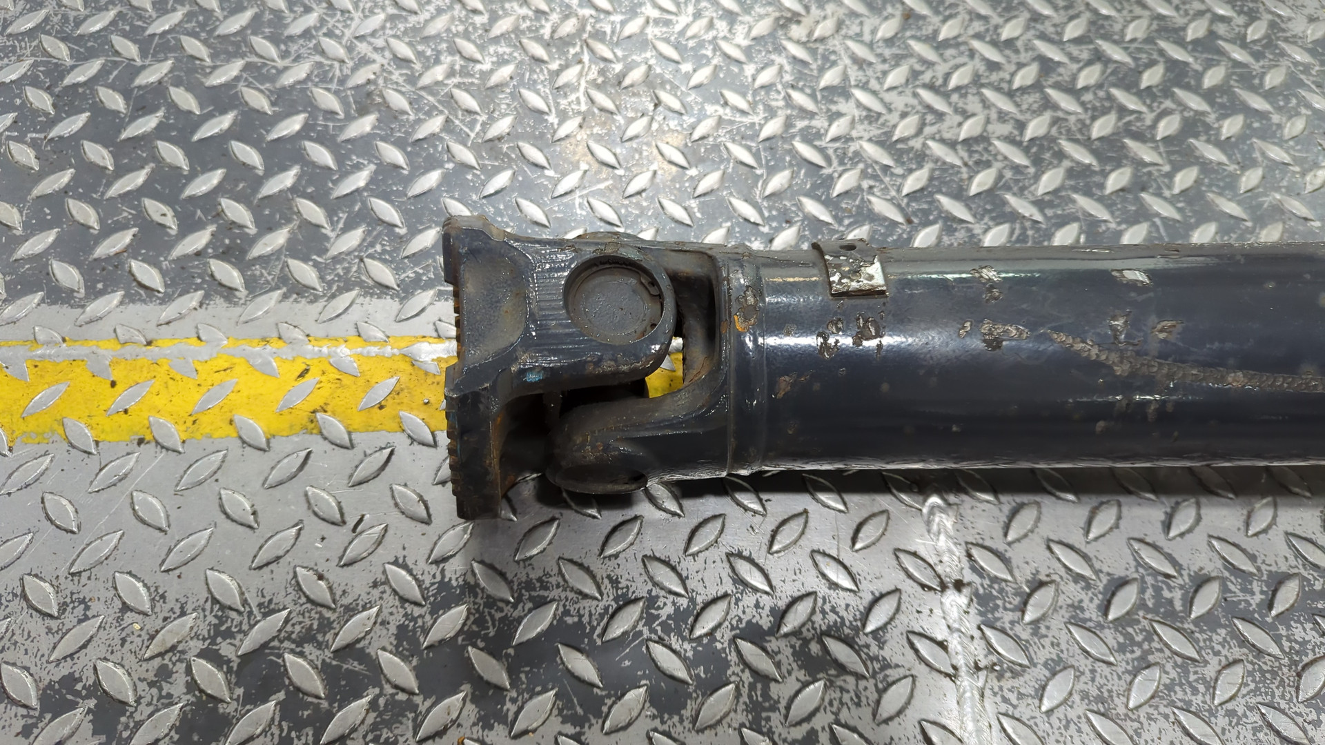 Вал карданный задний