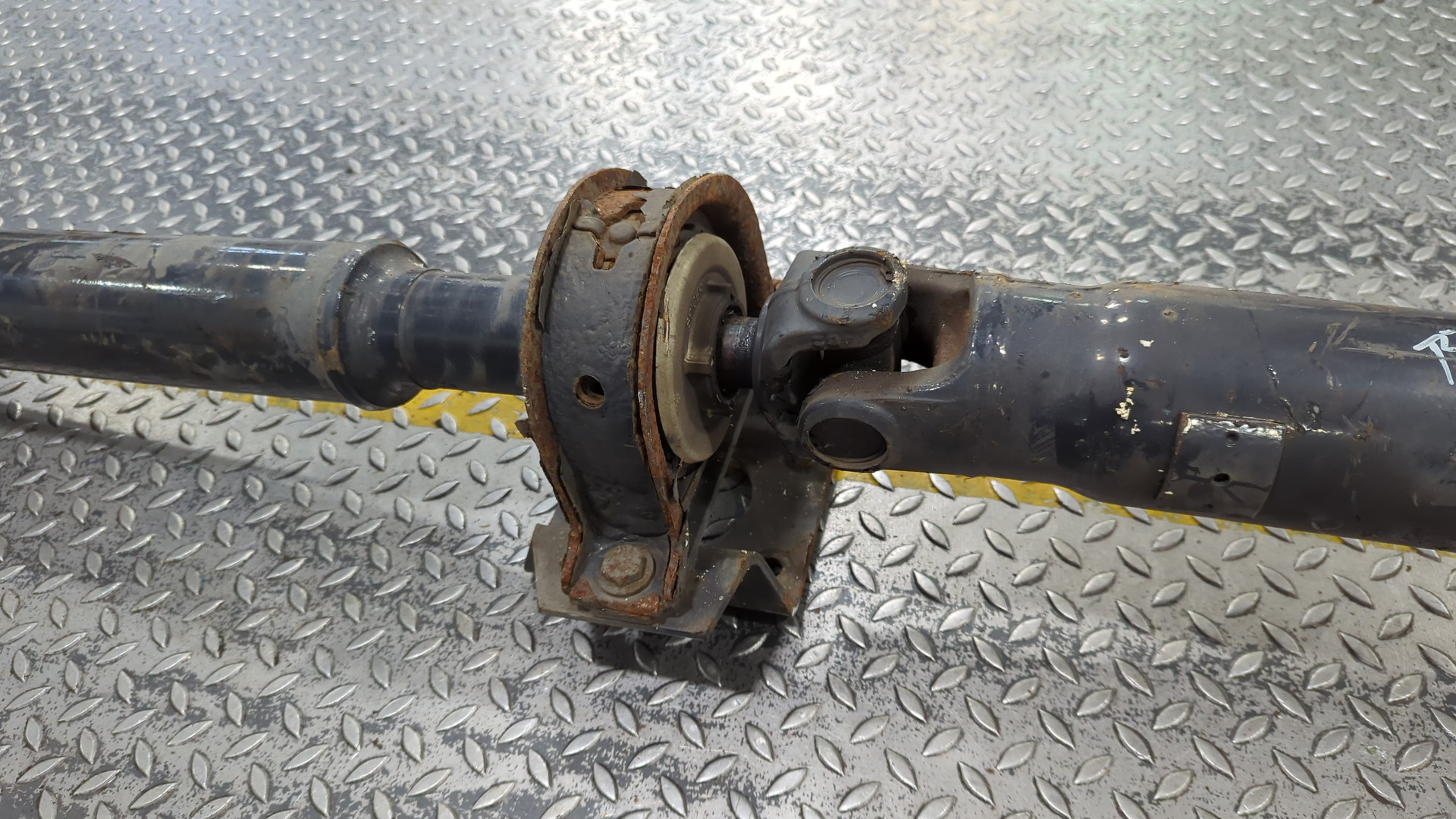 Вал карданный задний