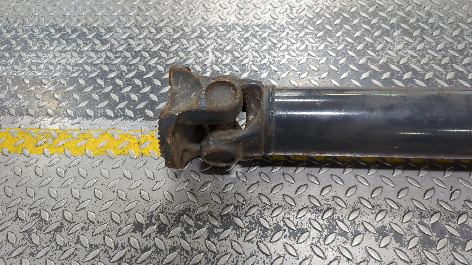 Вал карданный задний