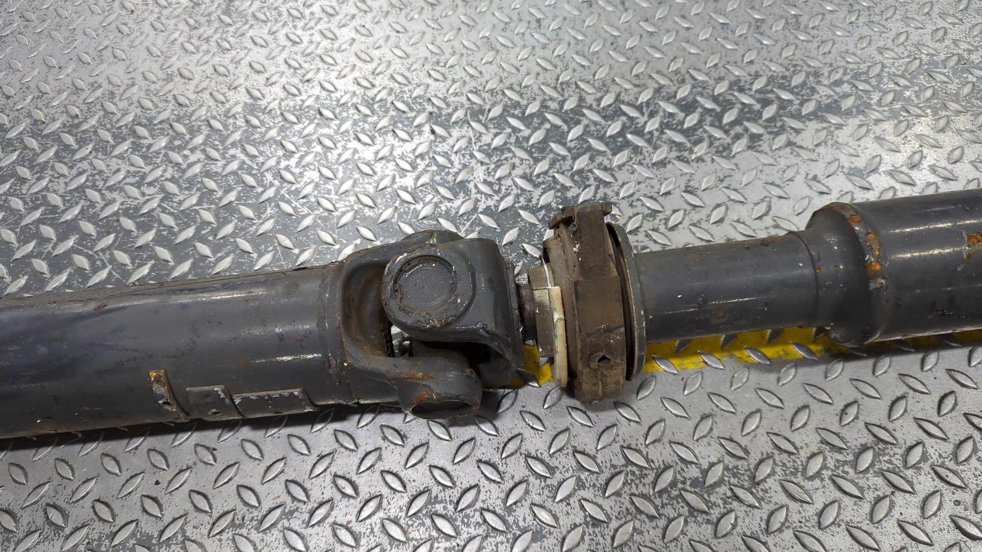 Вал карданный задний