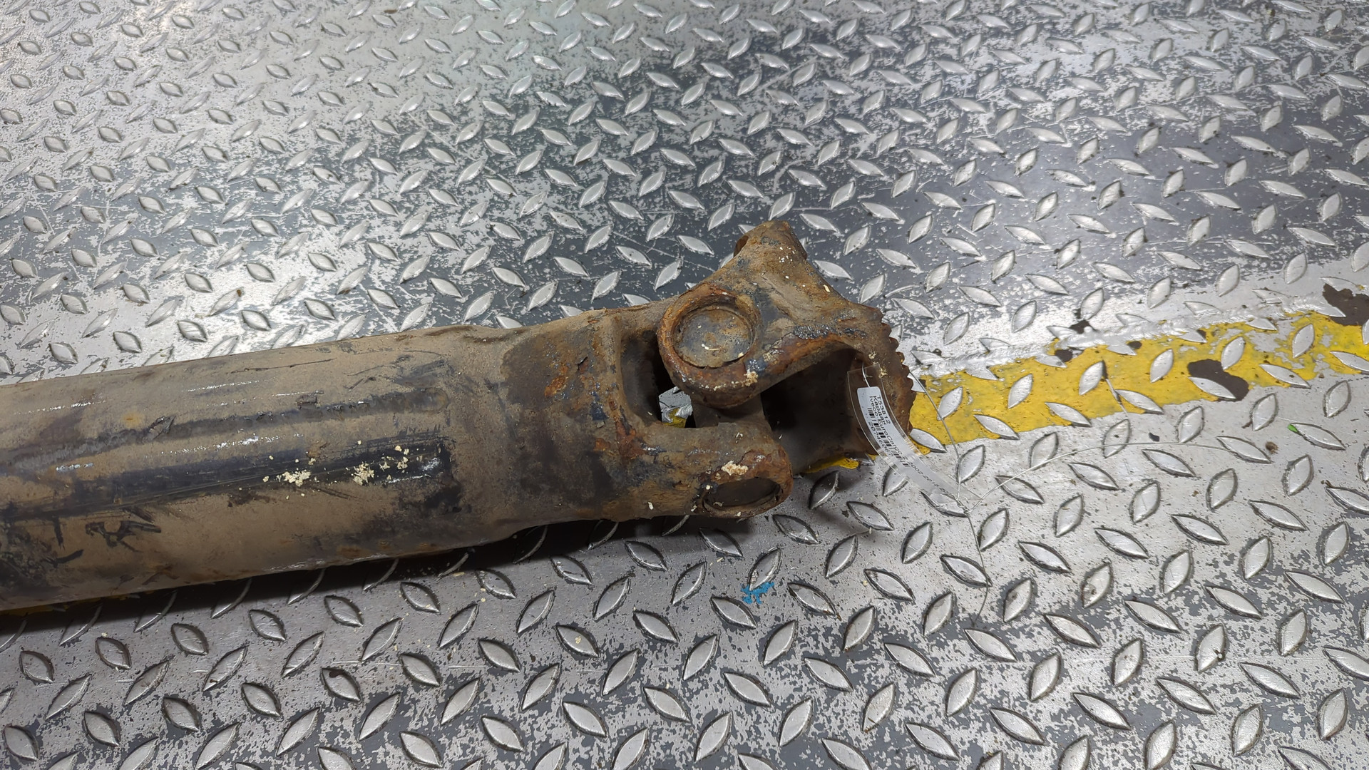 Вал карданный задний