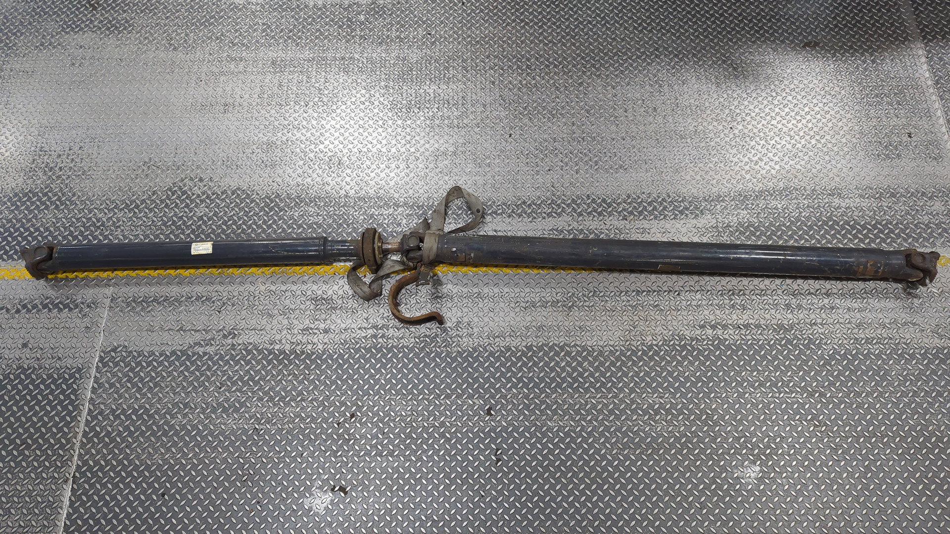 Вал карданный задний