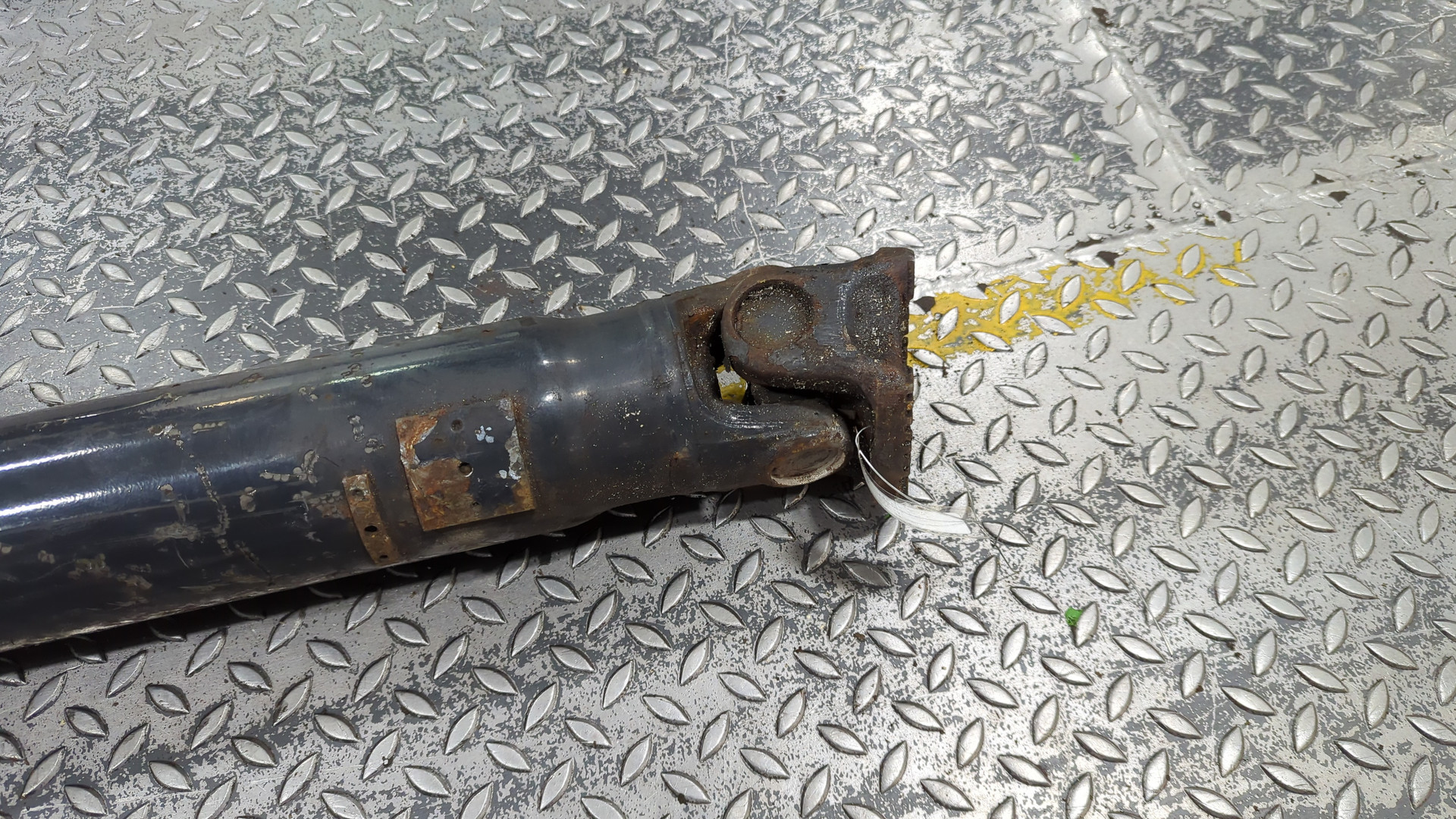 Вал карданный задний