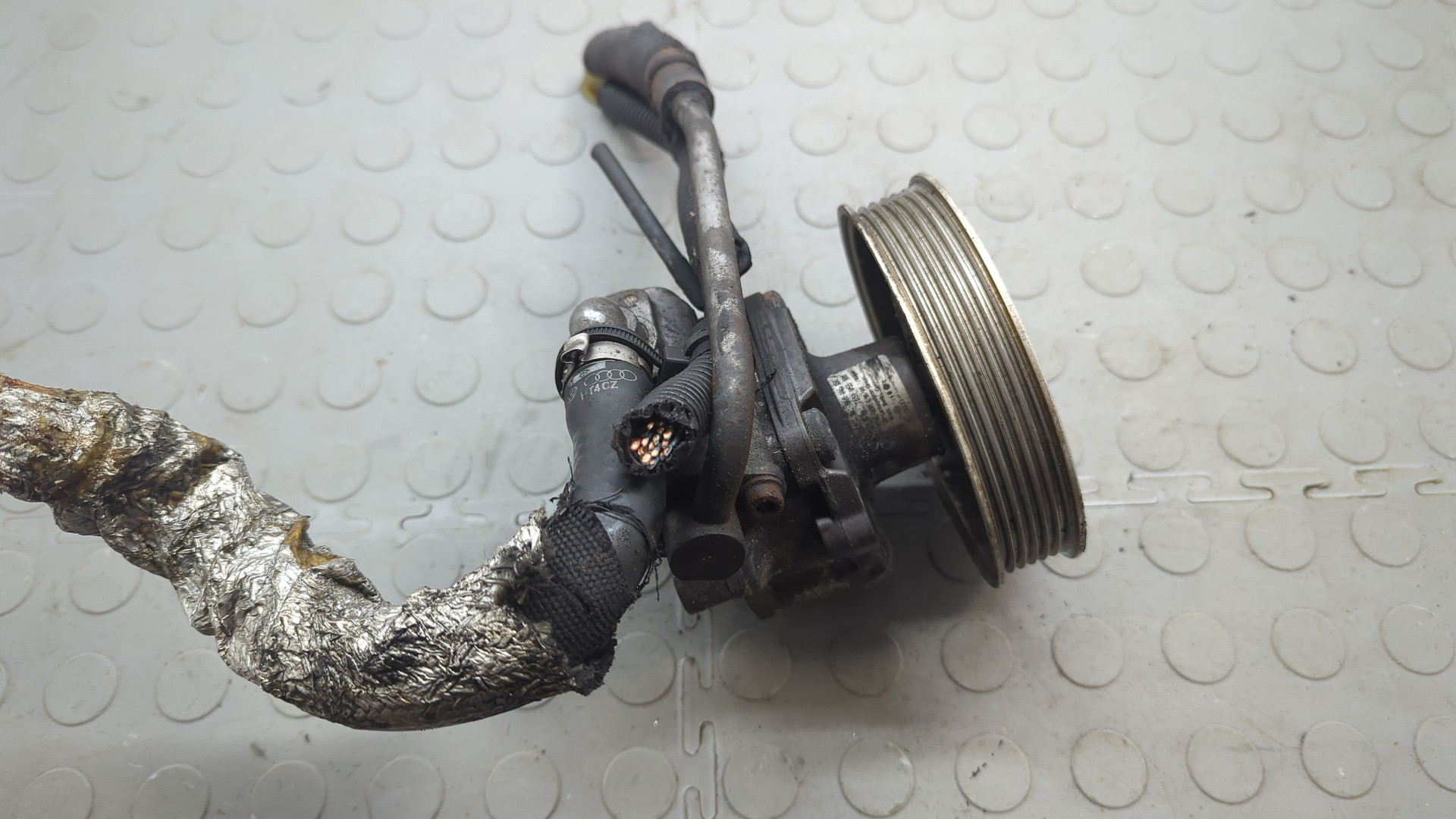 Насос ГУР (гидроусилитель руля)