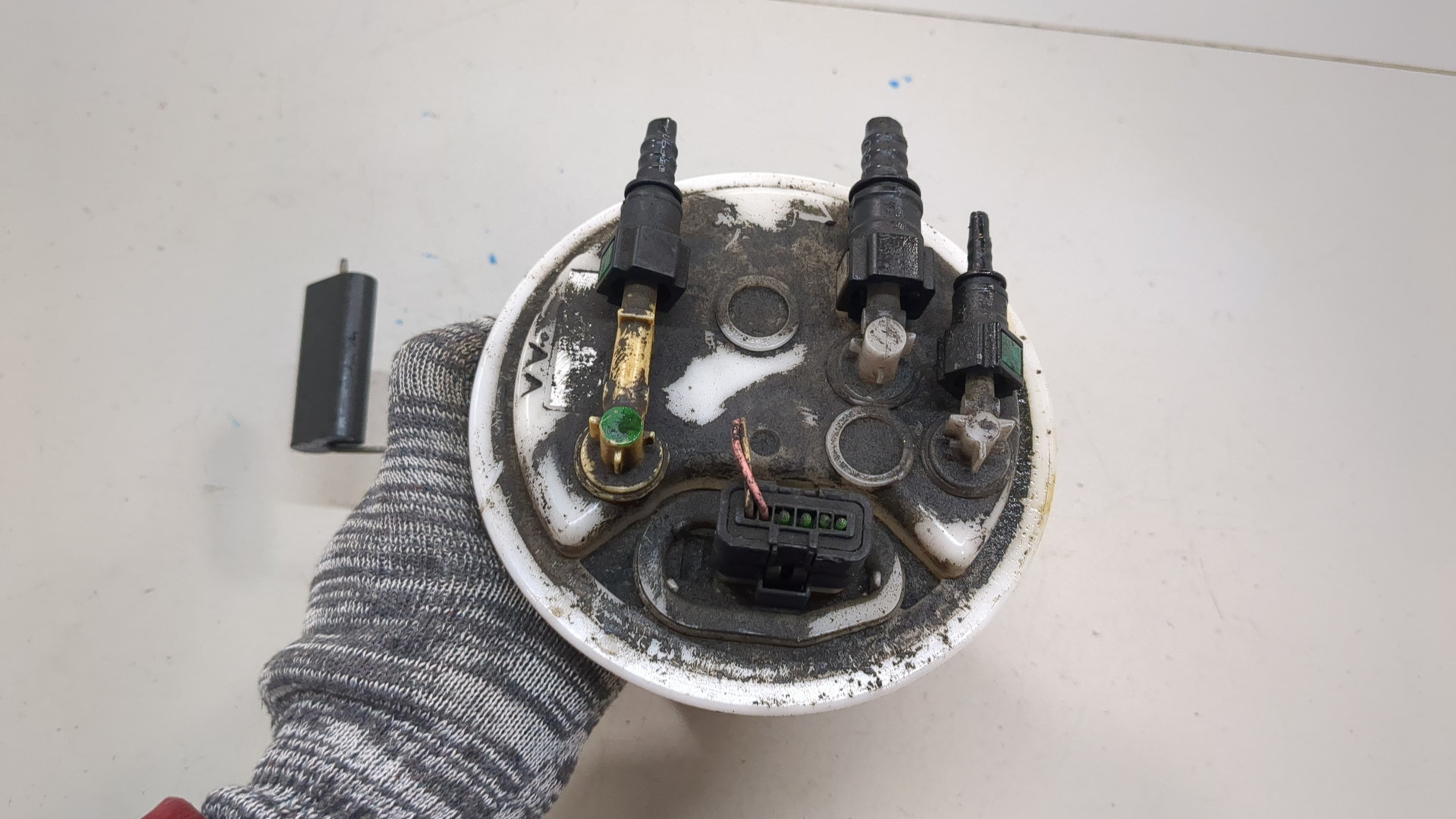 Датчик уровня топлива