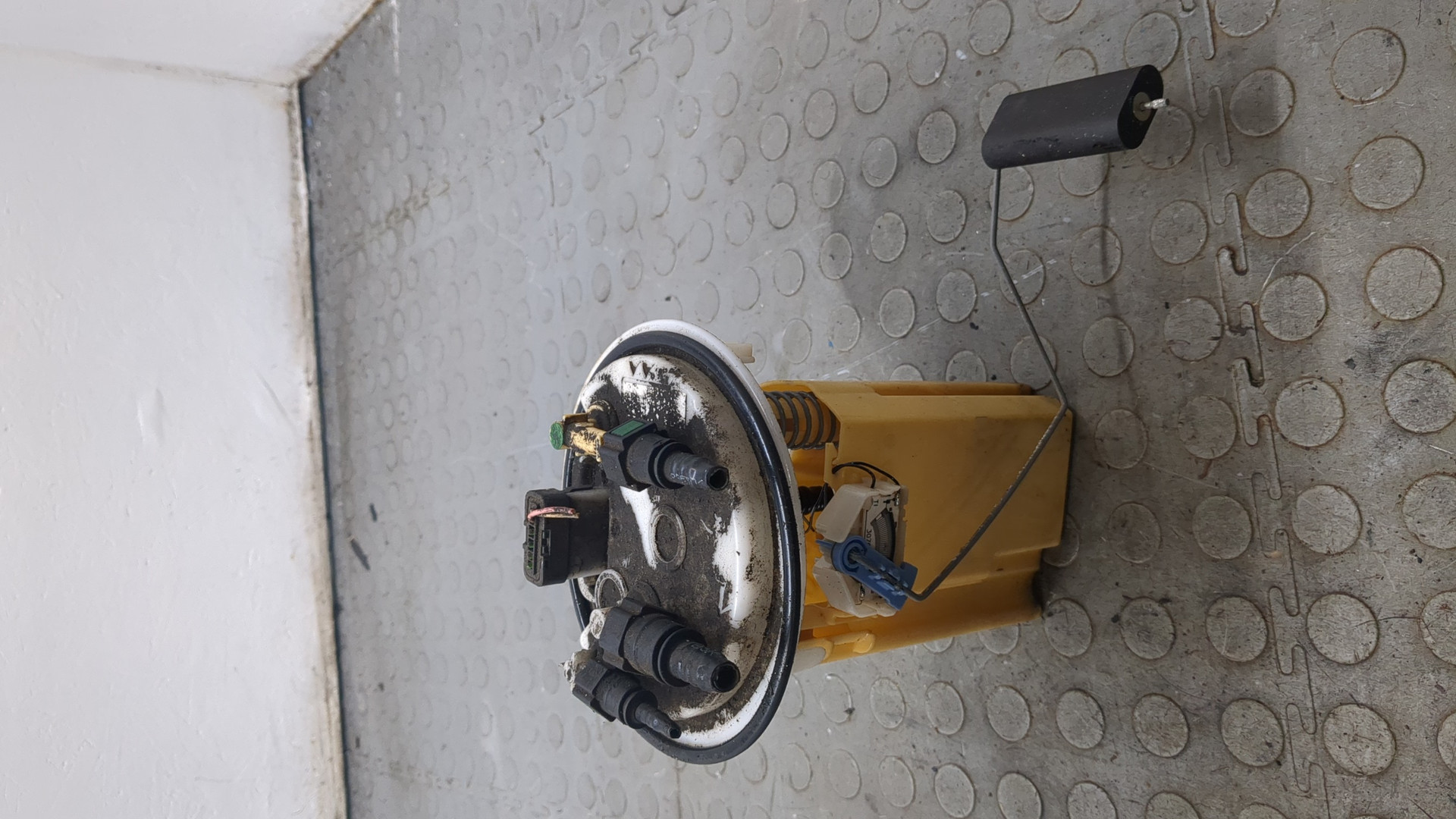 Датчик уровня топлива