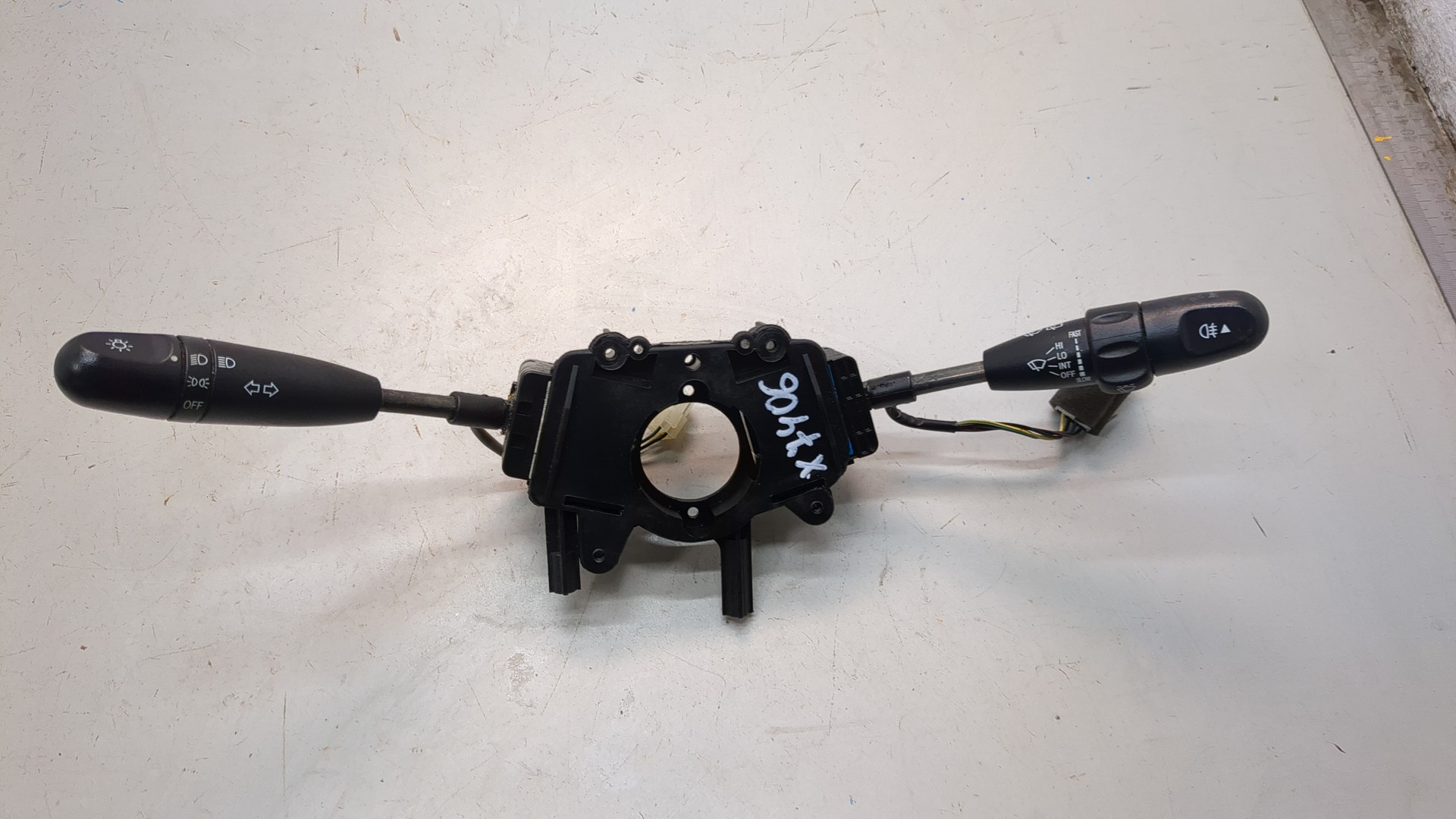 Переключатель подрулевой