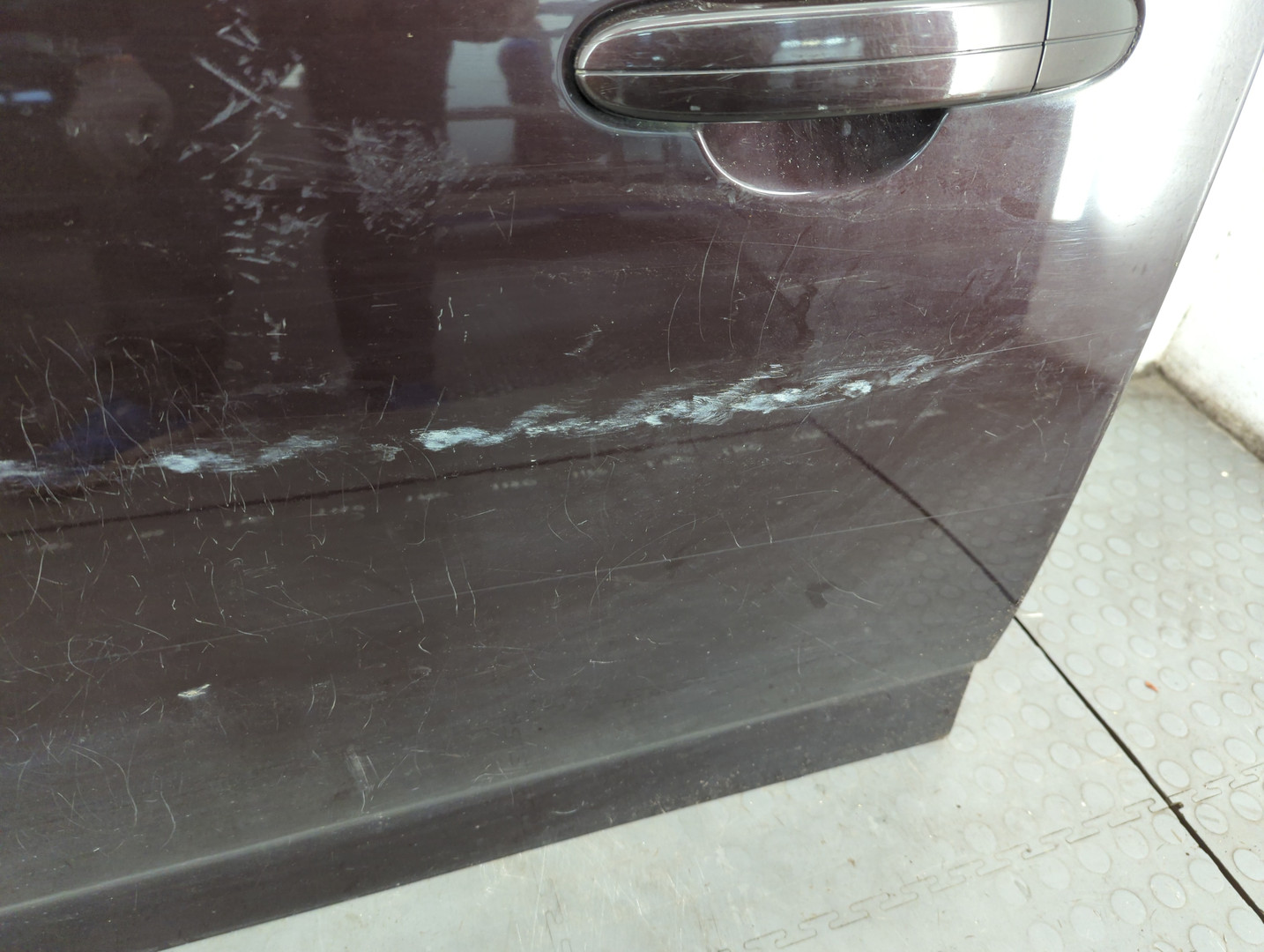 Дверь передняя левая