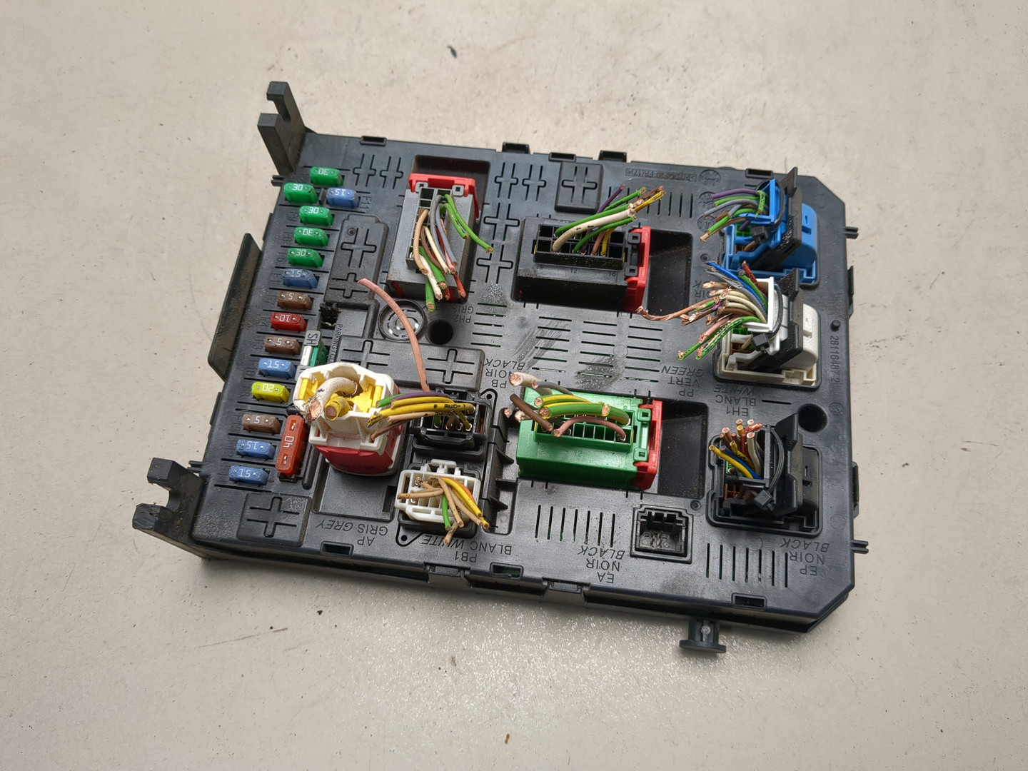 Блок предохранителей