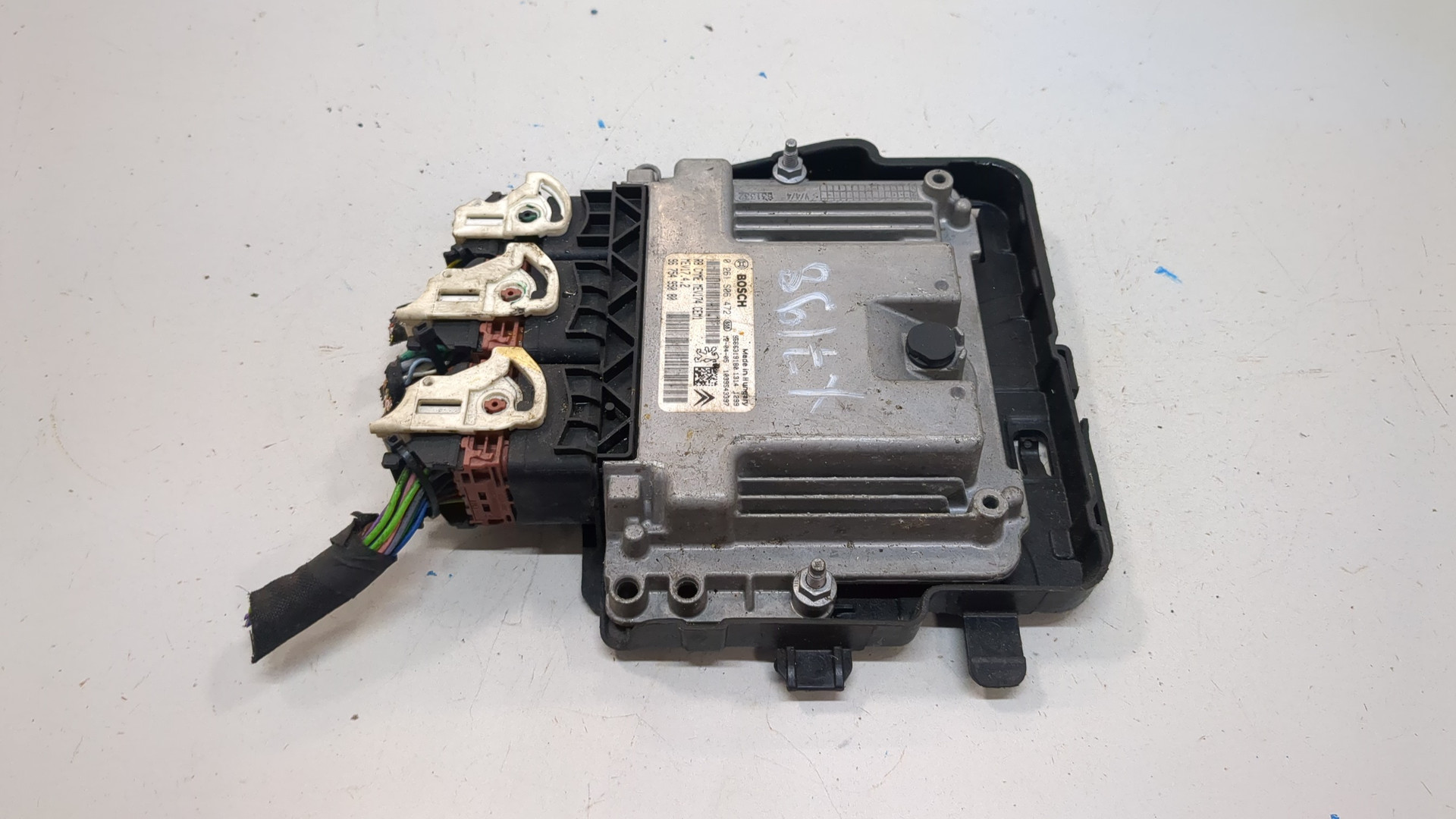 Блок управления двигателем