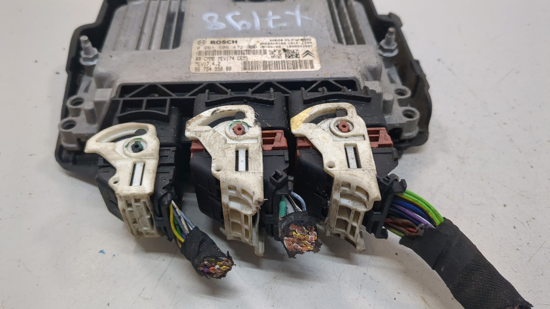 Блок управления двигателем