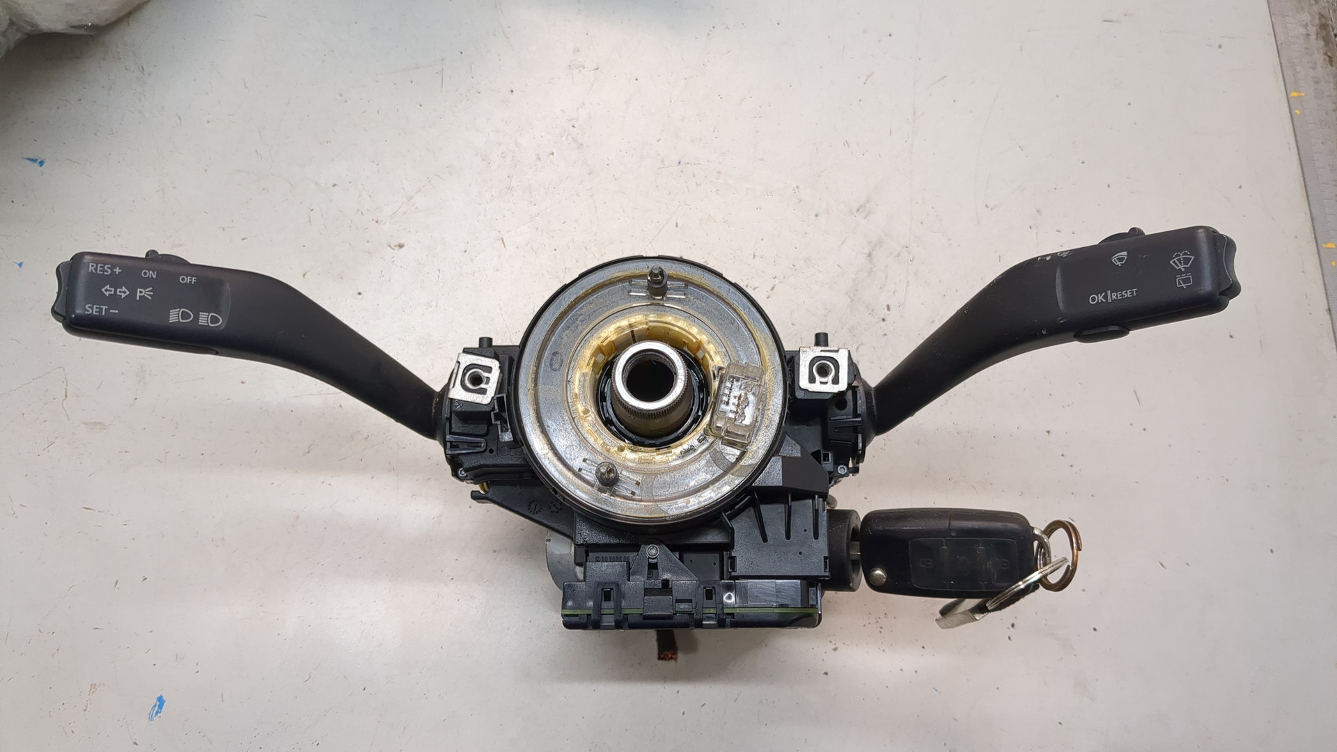 Переключатель подрулевой