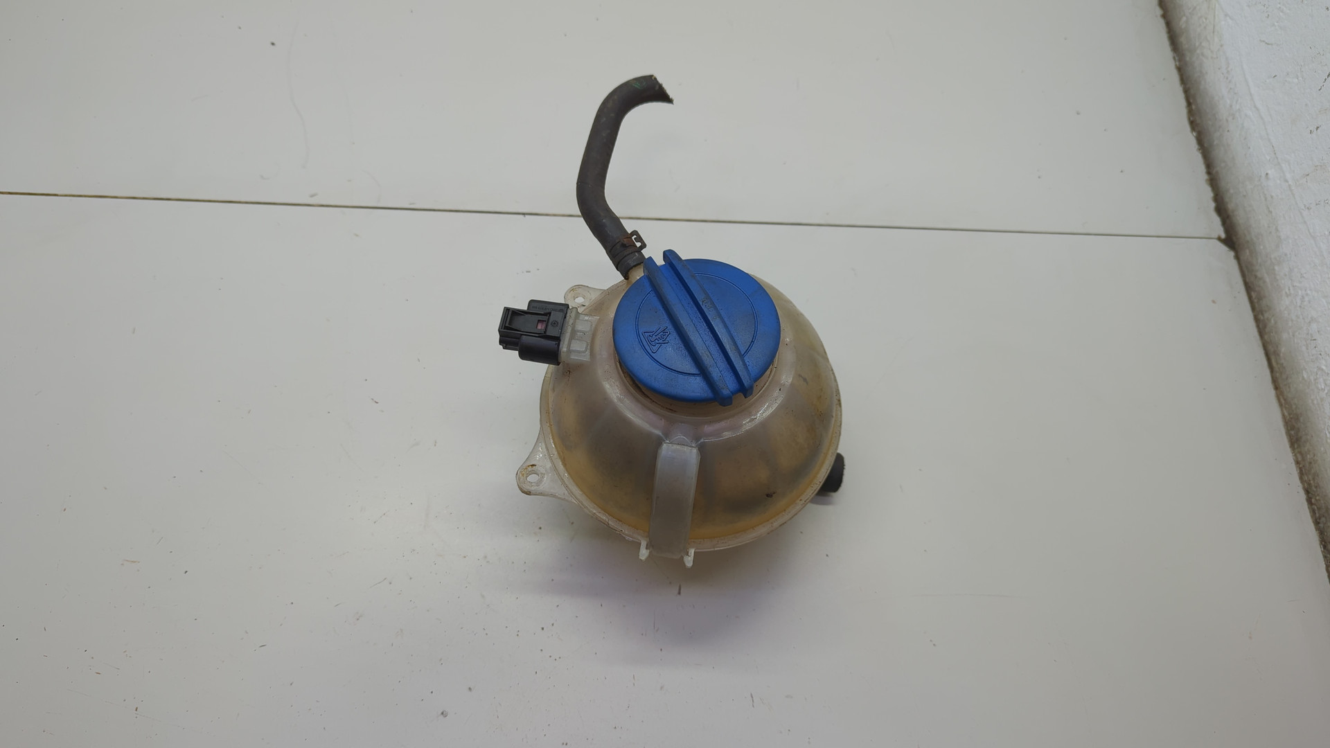 Бачок расширительный