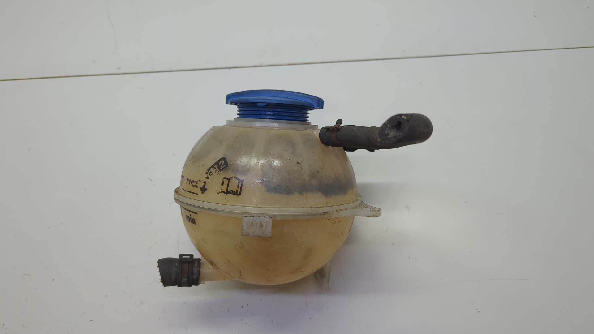 Бачок расширительный