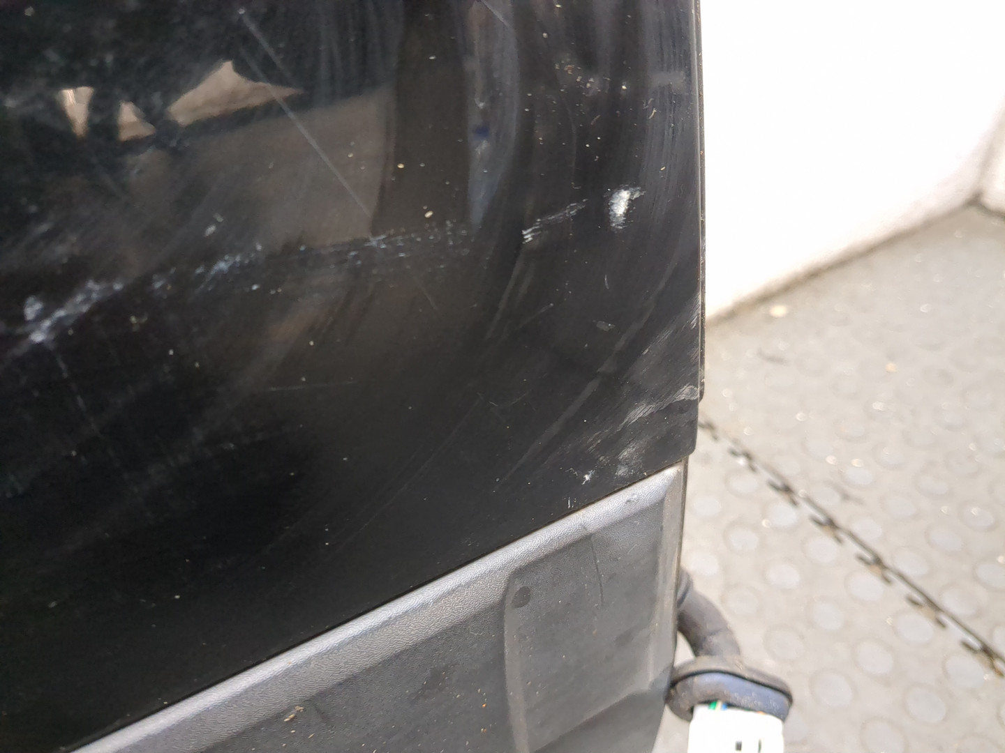 Дверь задняя правая