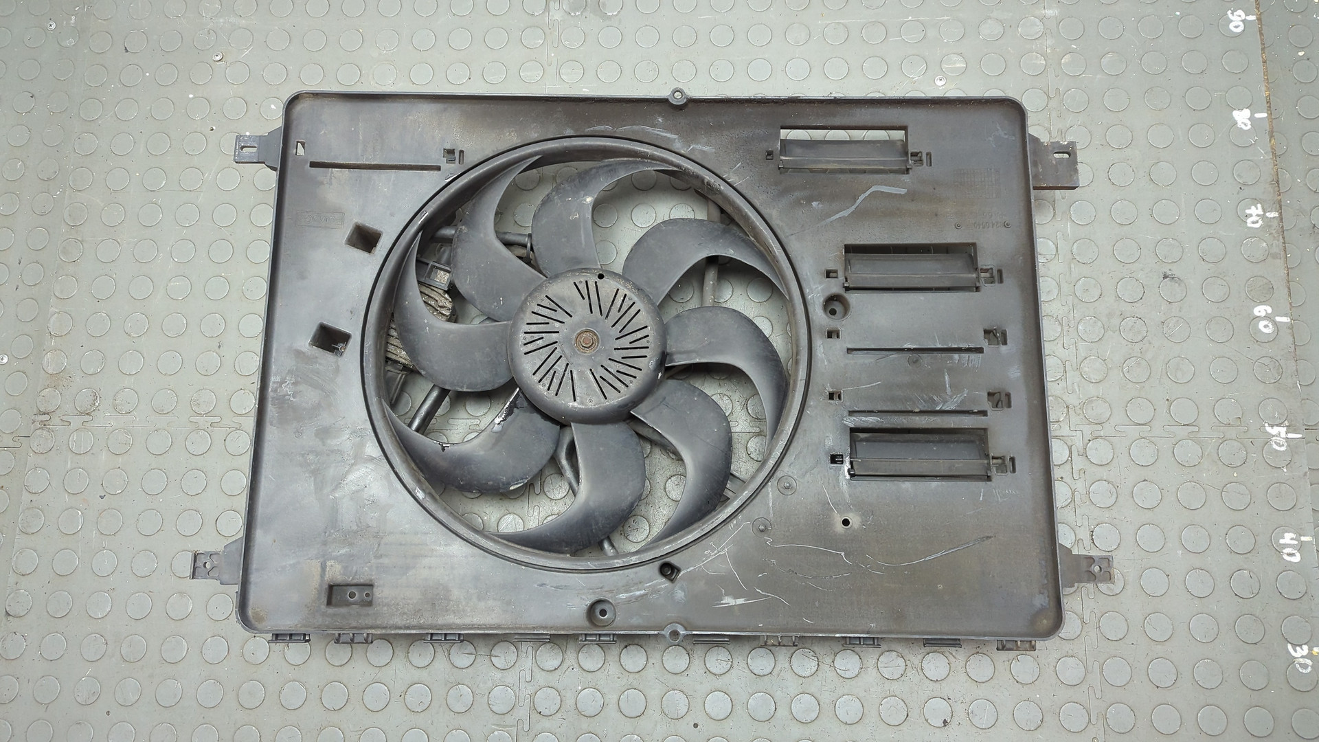 Вентилятор радиатора