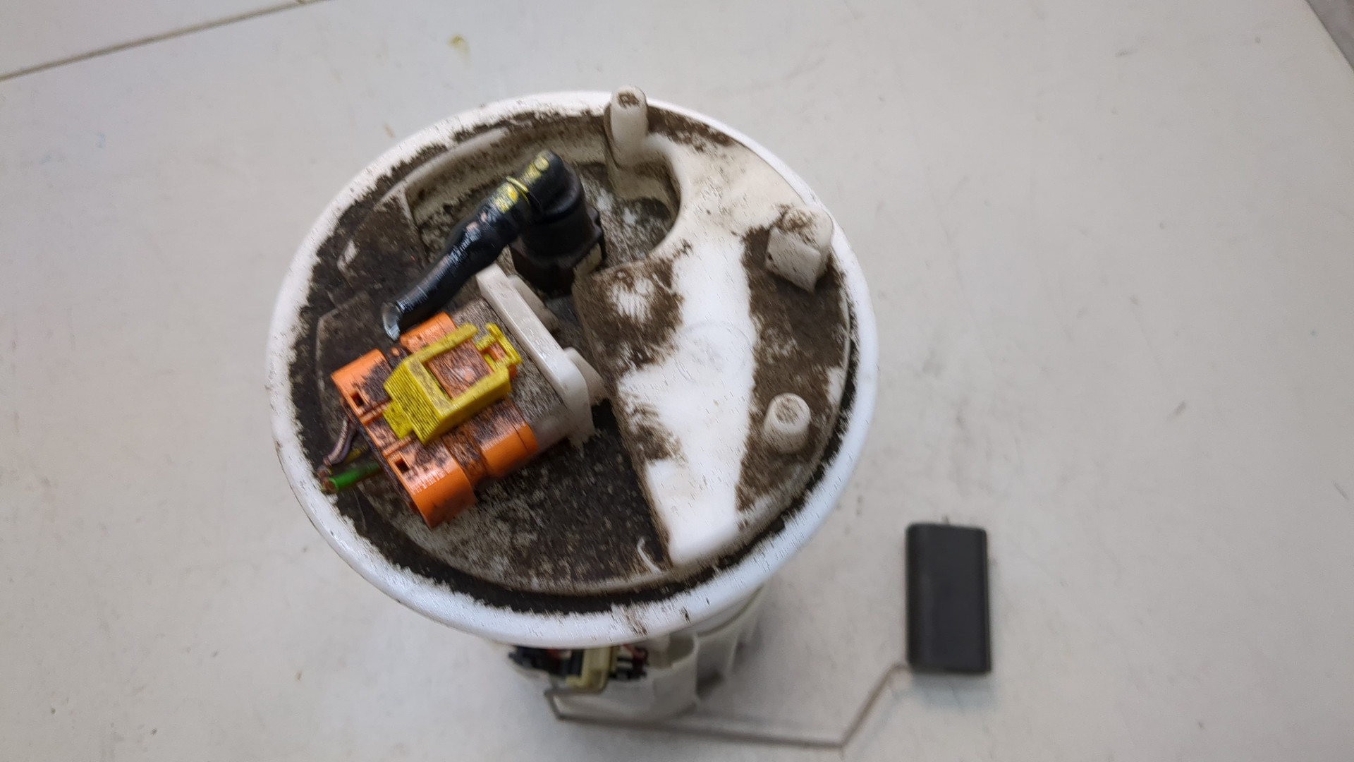 Насос топливный электрический