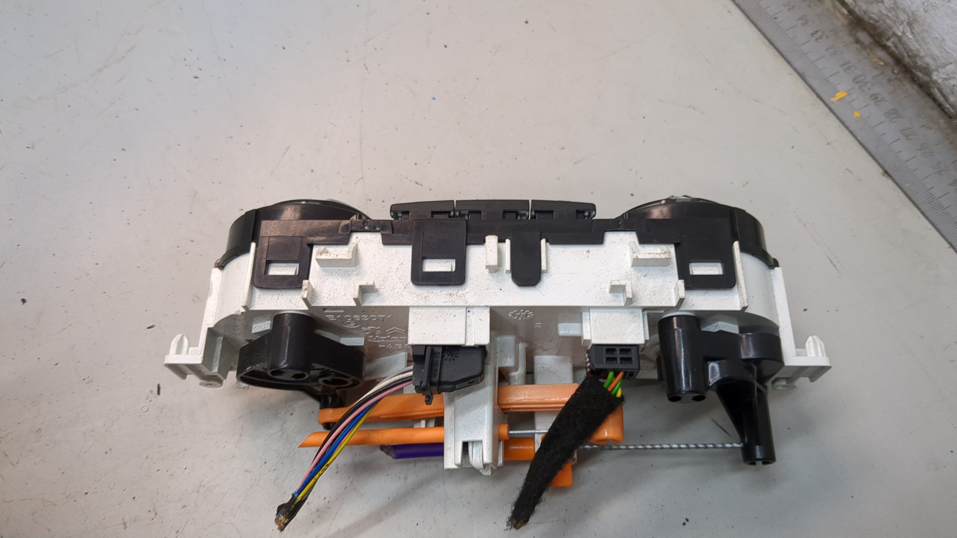 Переключатель отопителя