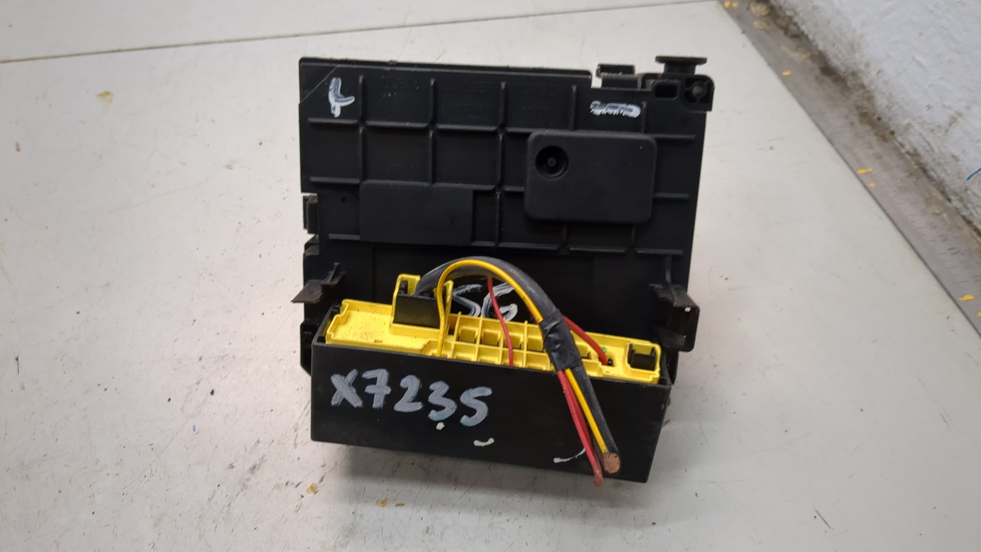 Блок предохранителей