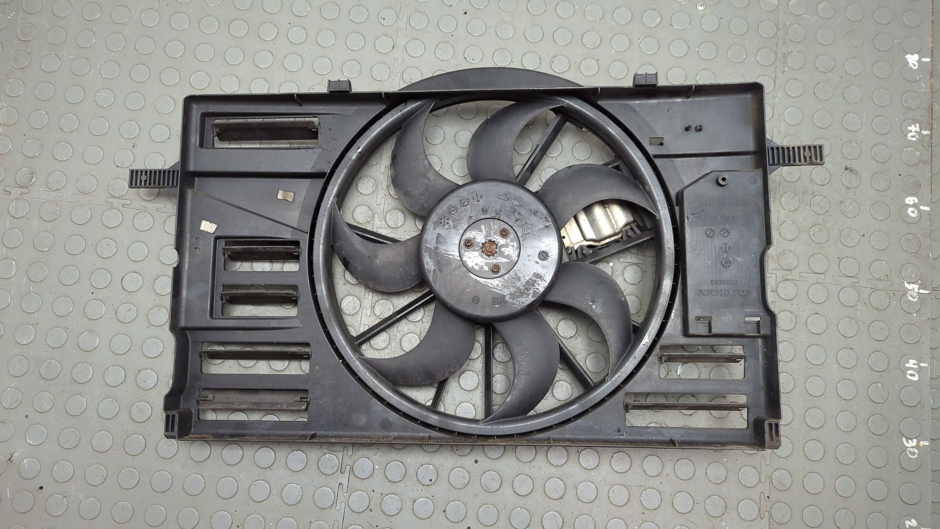 Вентилятор радиатора