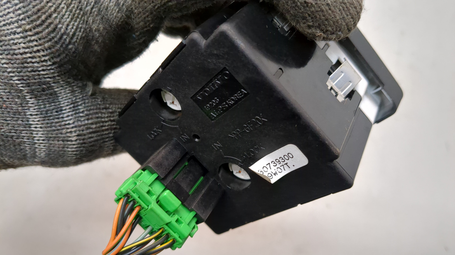 Переключатель света фар