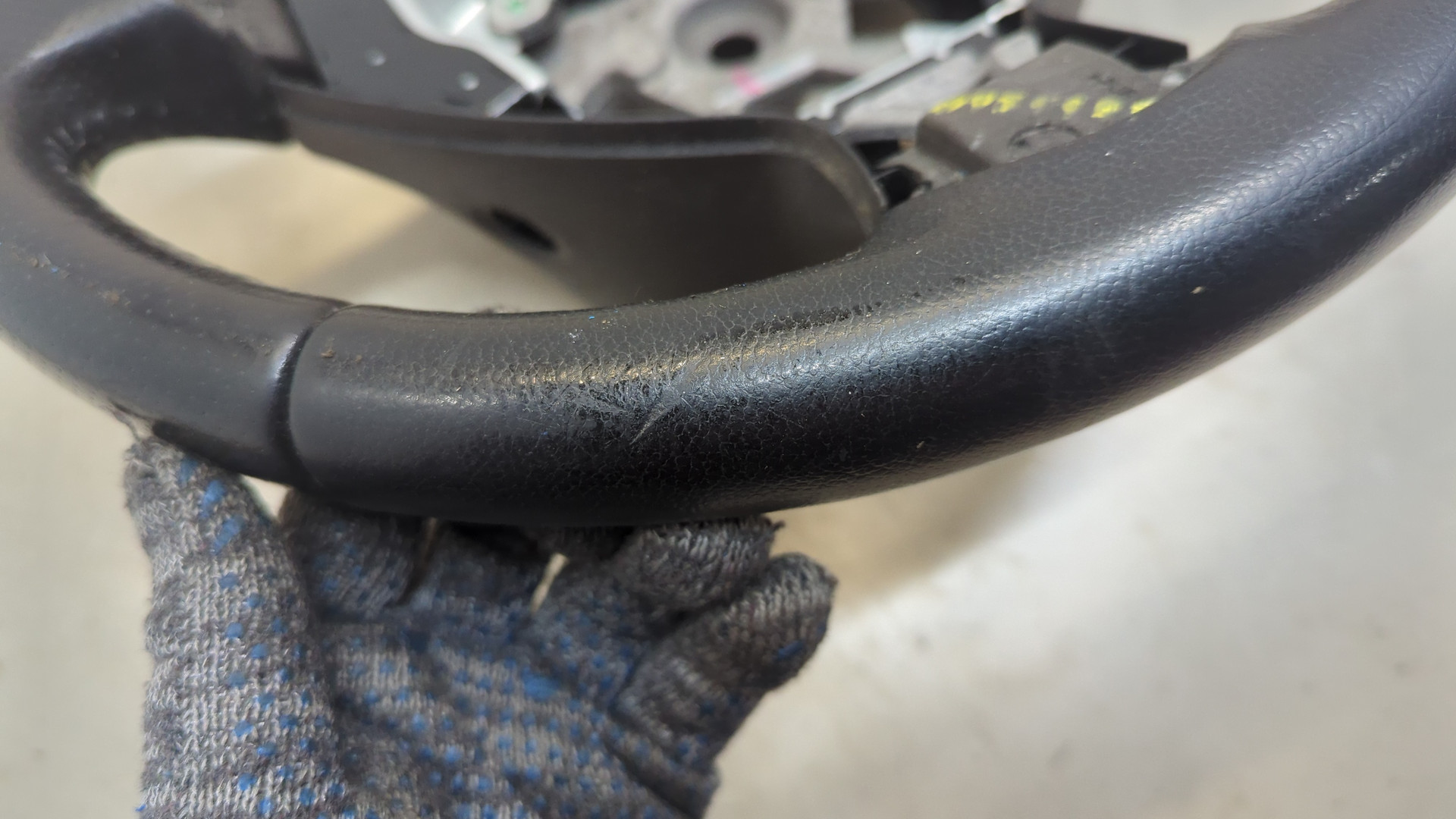 Рулевое колесо (руль)