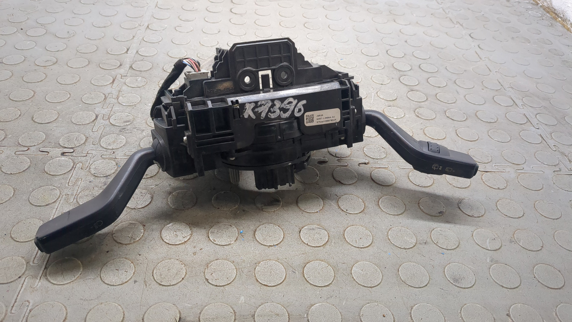 Переключатель подрулевой