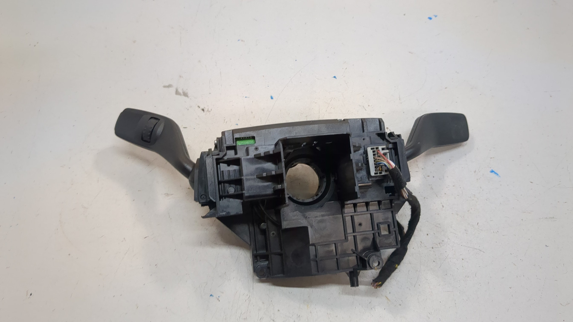 Переключатель подрулевой