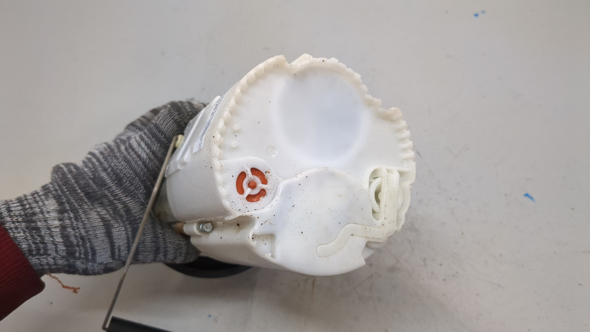 Насос топливный электрический