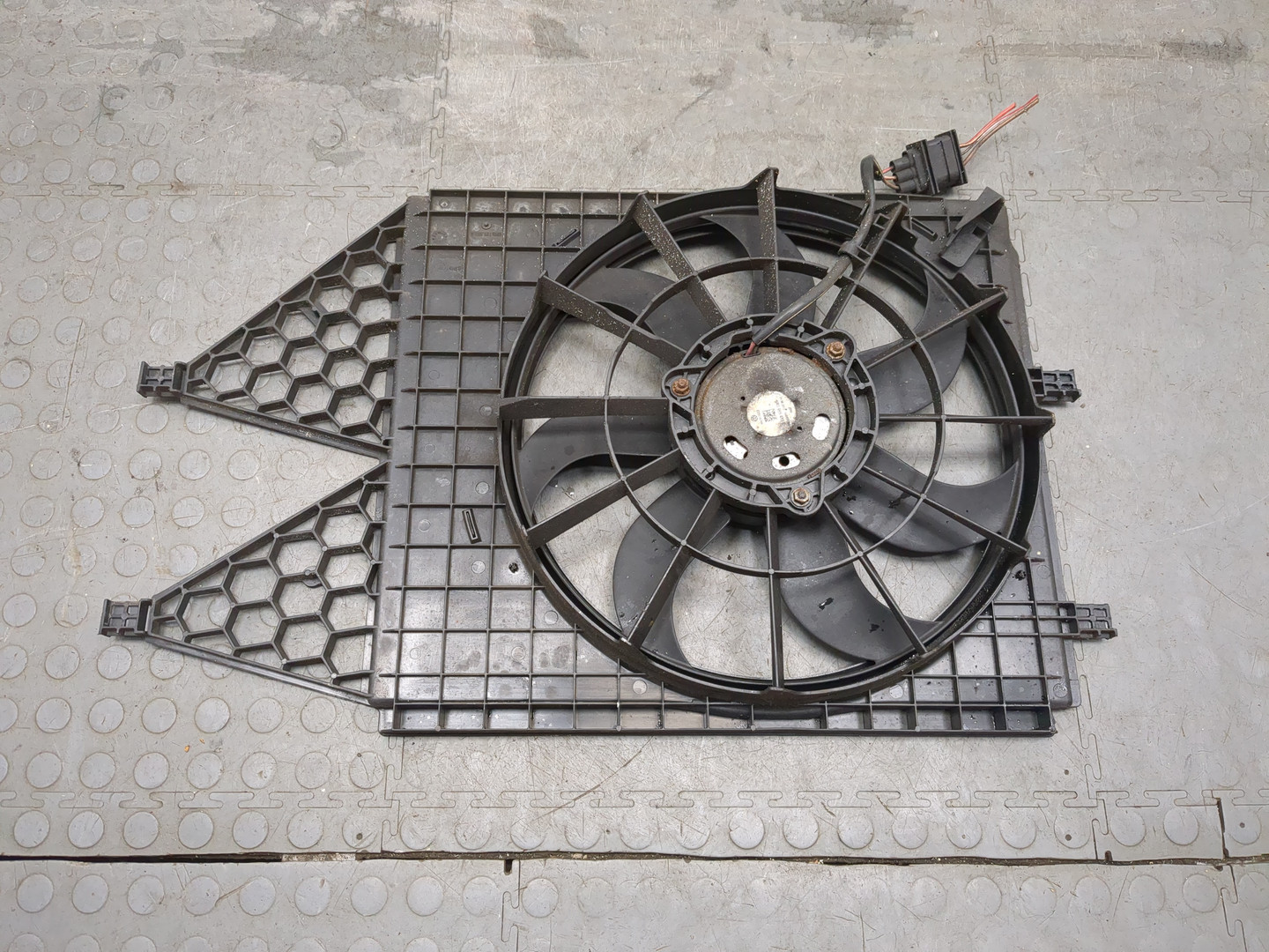 Вентилятор радиатора