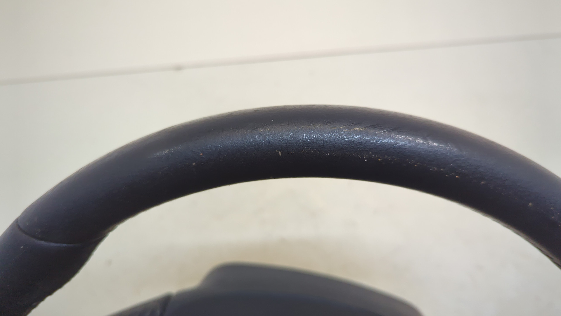 Рулевое колесо (руль)