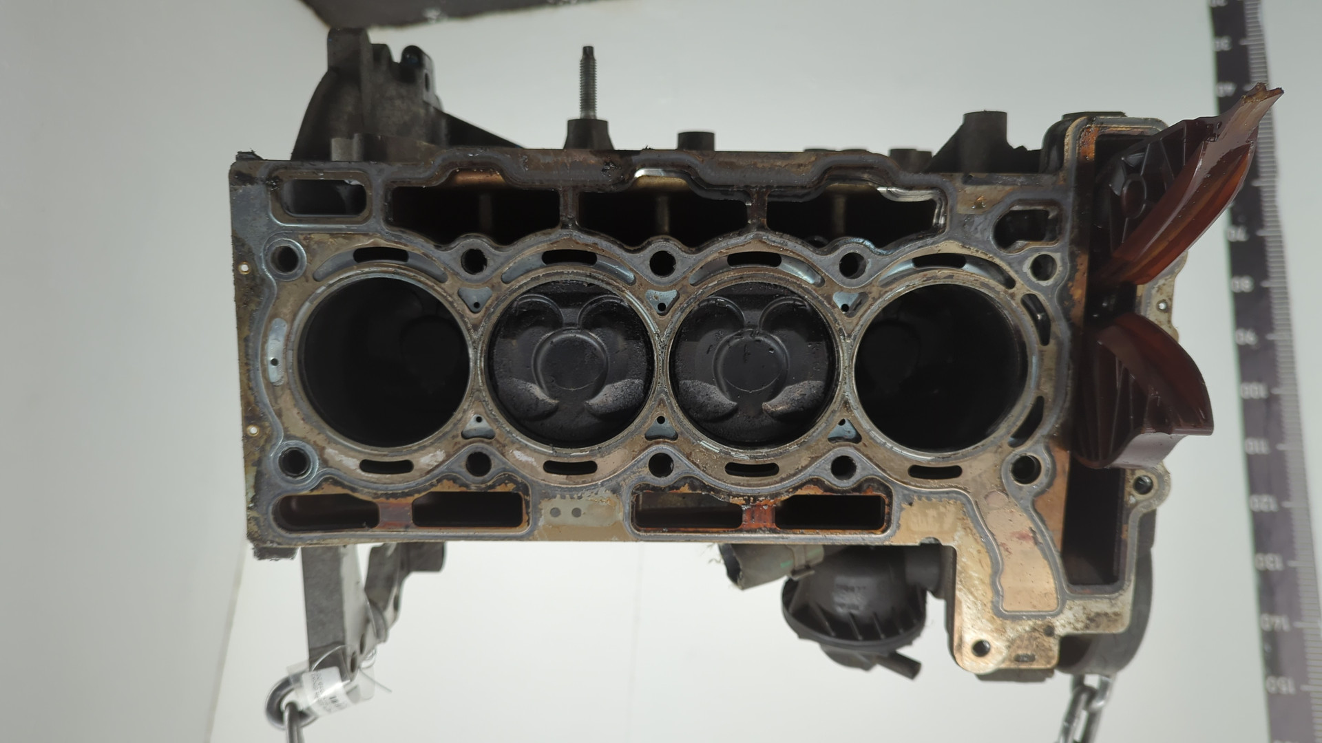 Блок двигателя