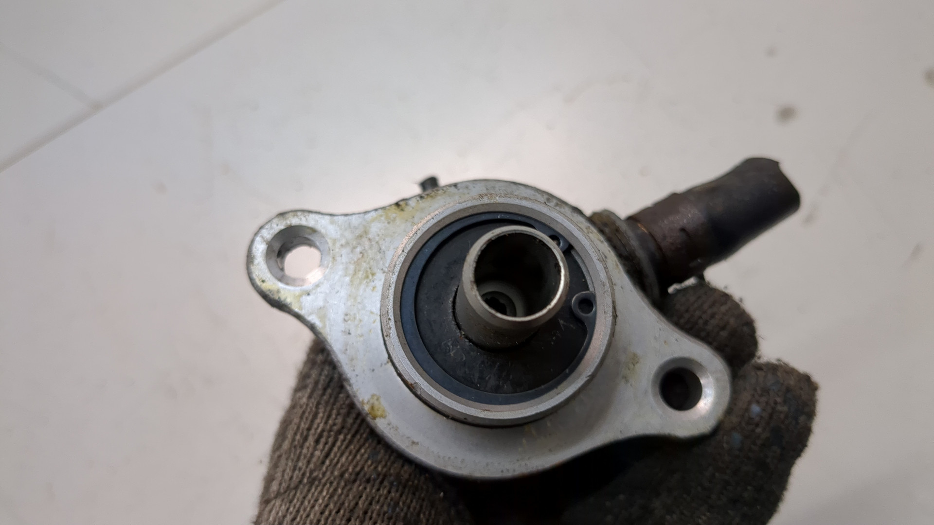 Цилиндр тормозной главный