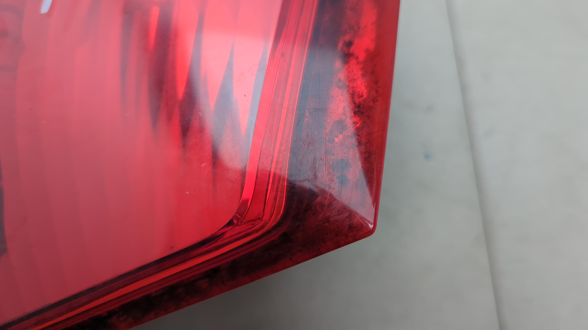 Фонарь задний правый