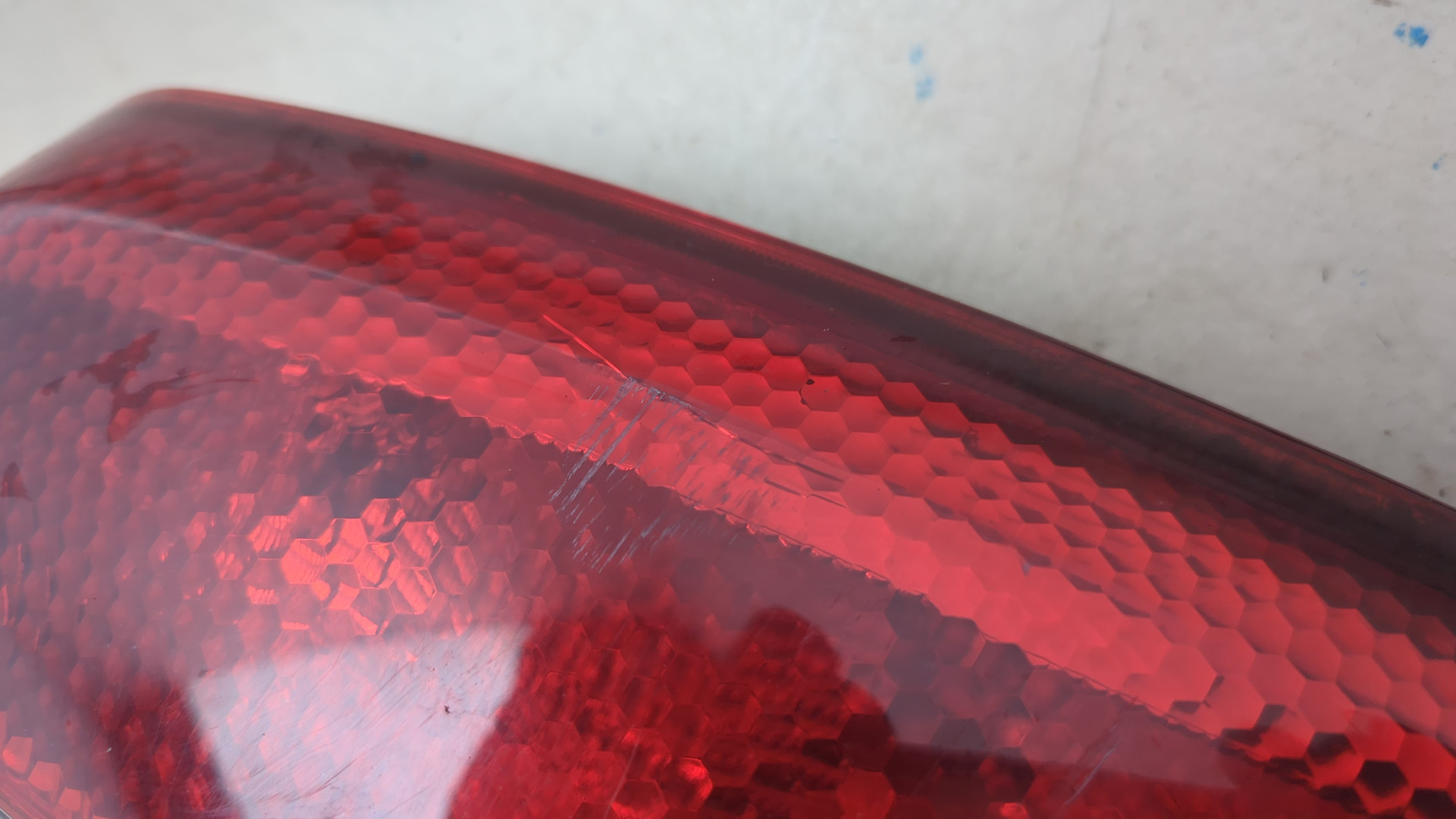 Фонарь задний правый