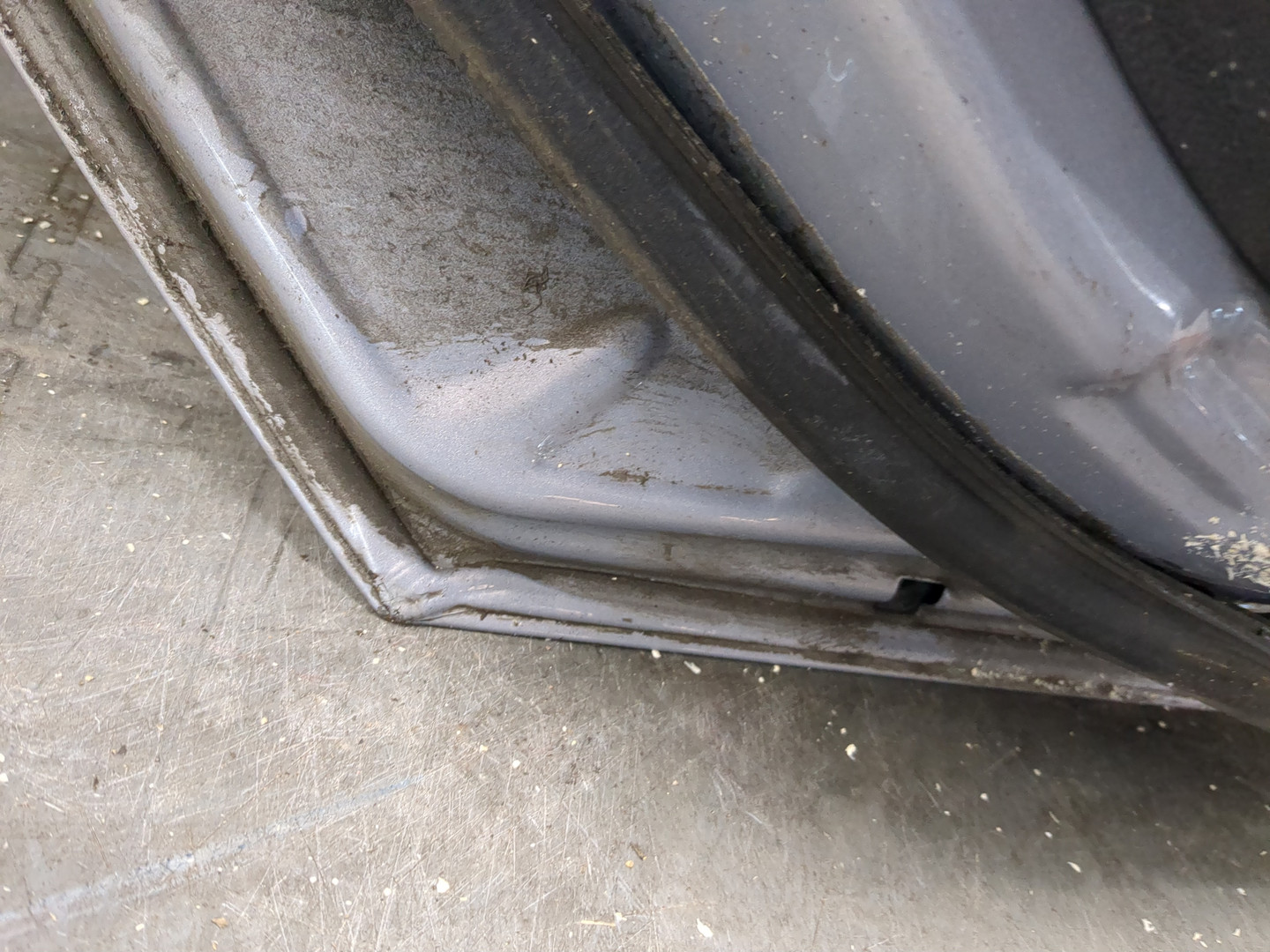 Дверь задняя левая