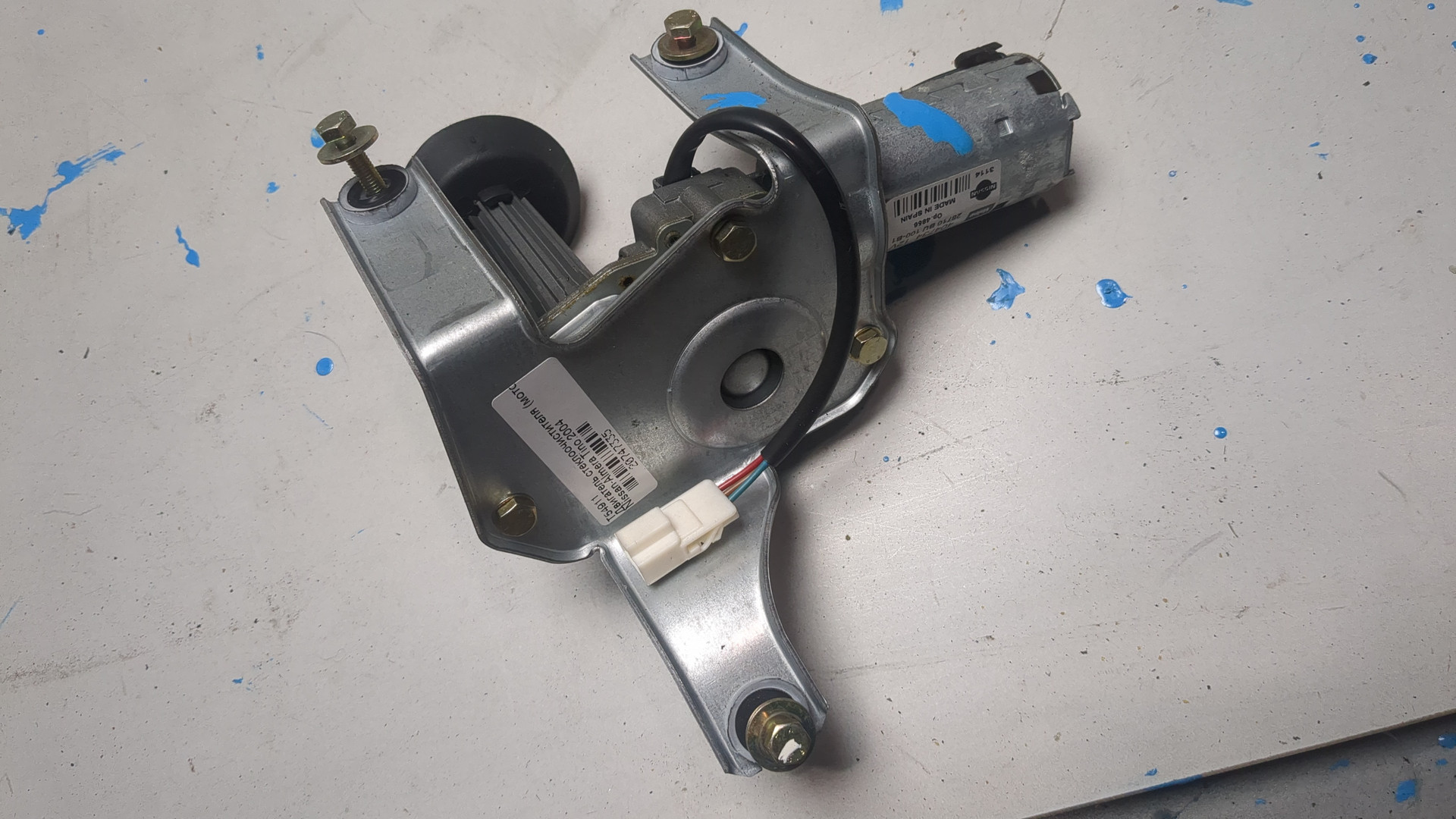 Моторчик стеклоочистителя задний для Almera Tino 2000-2006