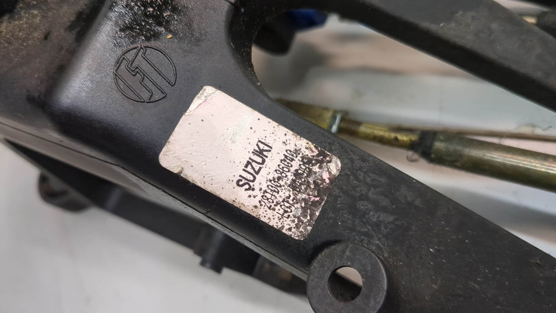 Кулиса МКПП / АКПП