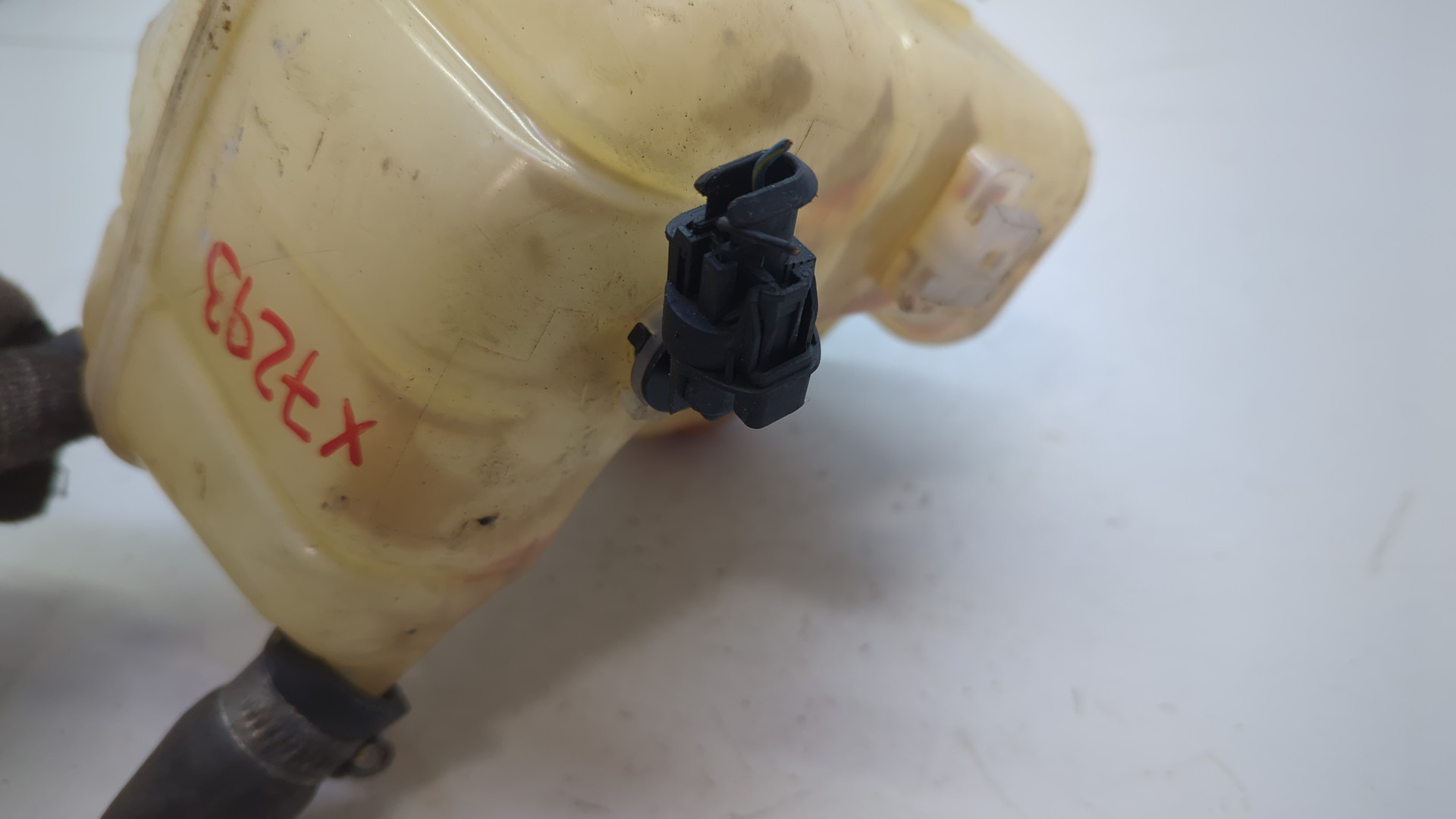 Бачок расширительный