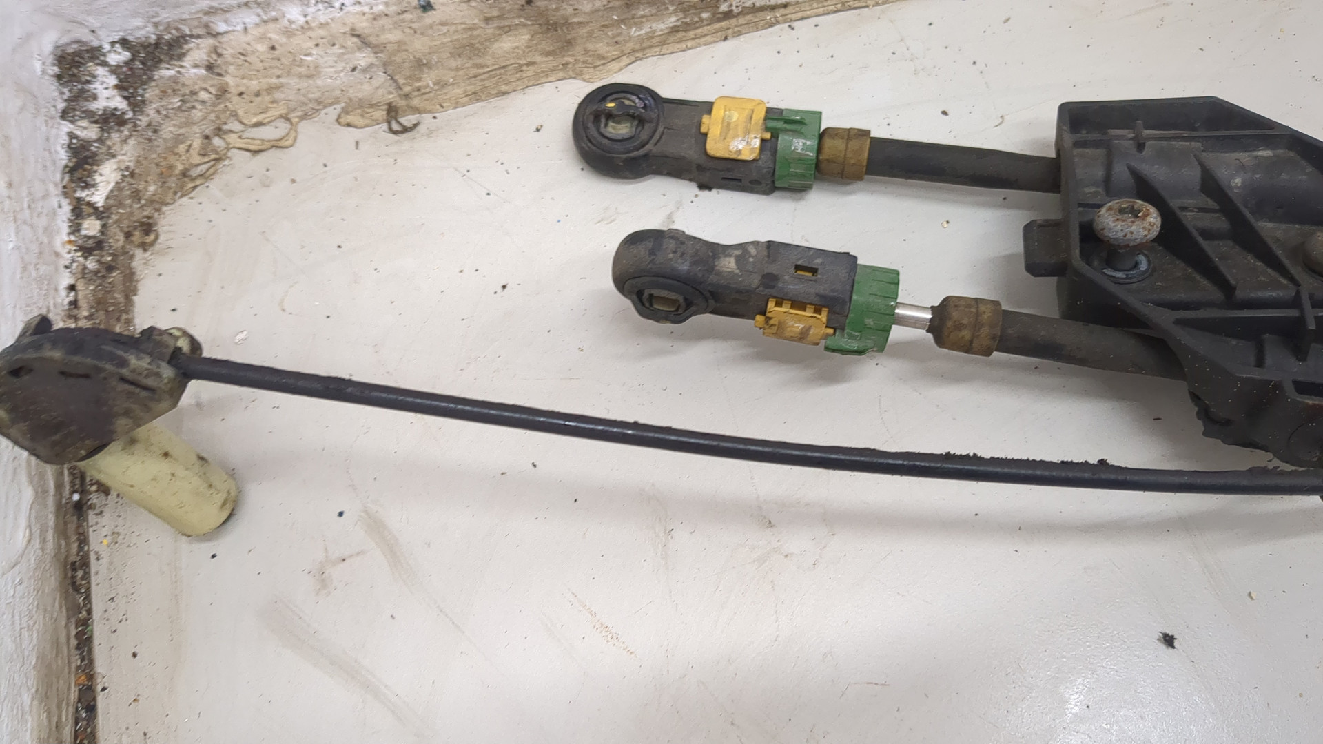 Кулиса МКПП / АКПП