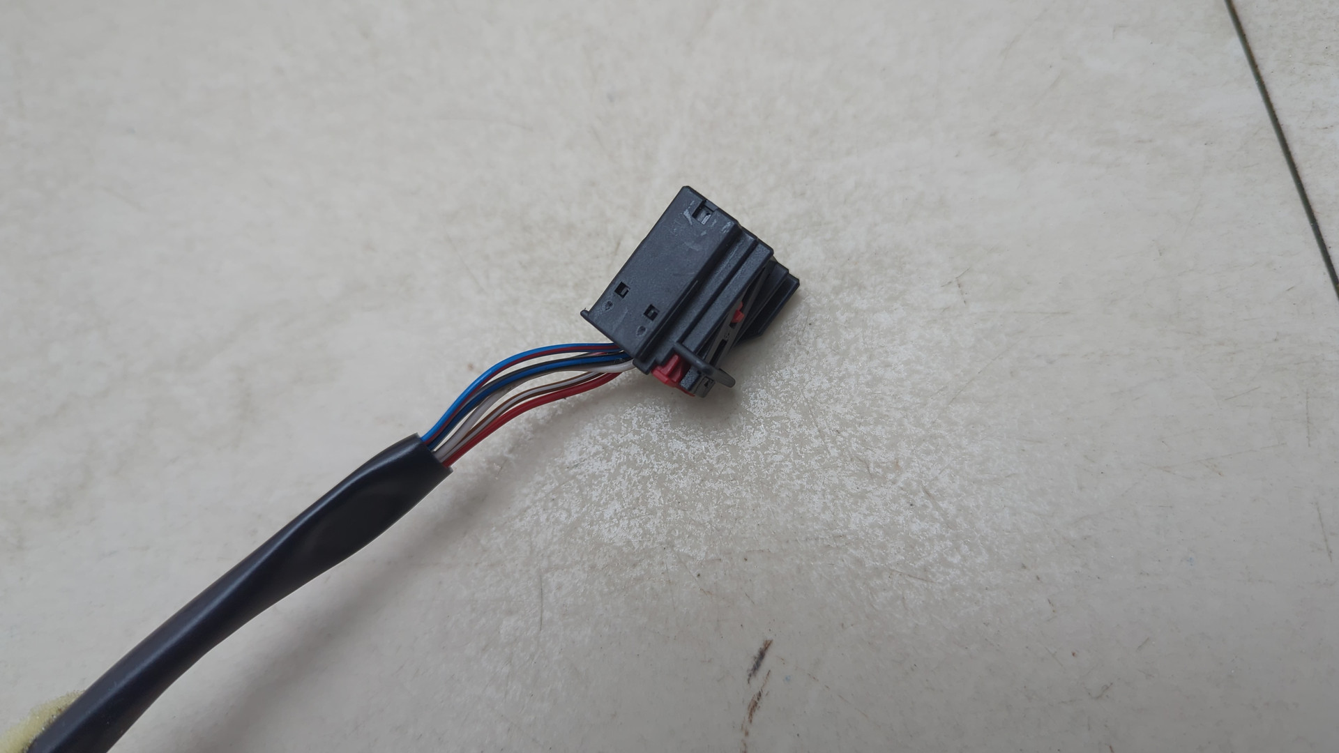 Зеркало левое электрическое