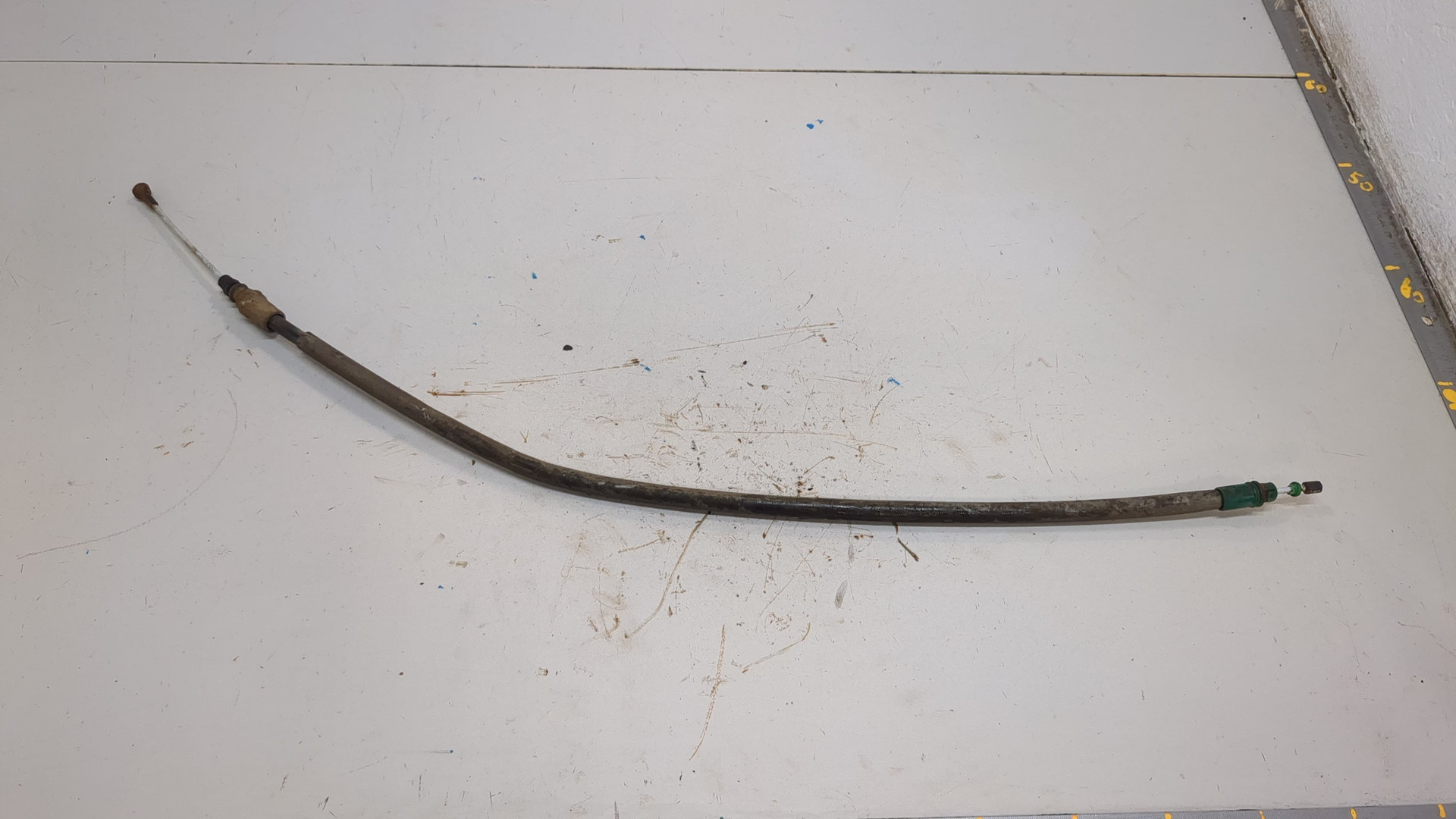 Трос стояночного тормоза